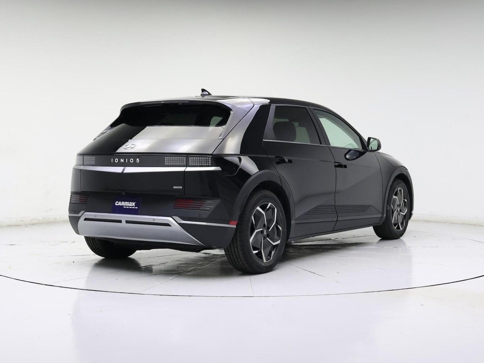 2023 Hyundai IONIQ 5 SE - Photo 9