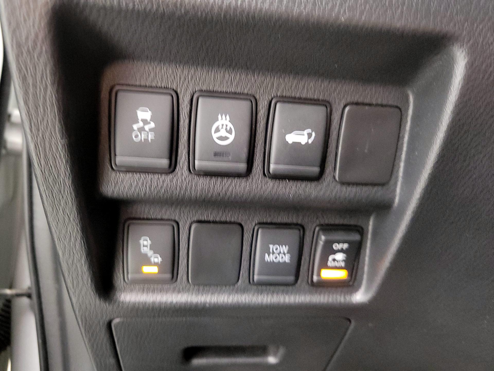 Thumbnail: 2019 Nissan Pathfinder - 13