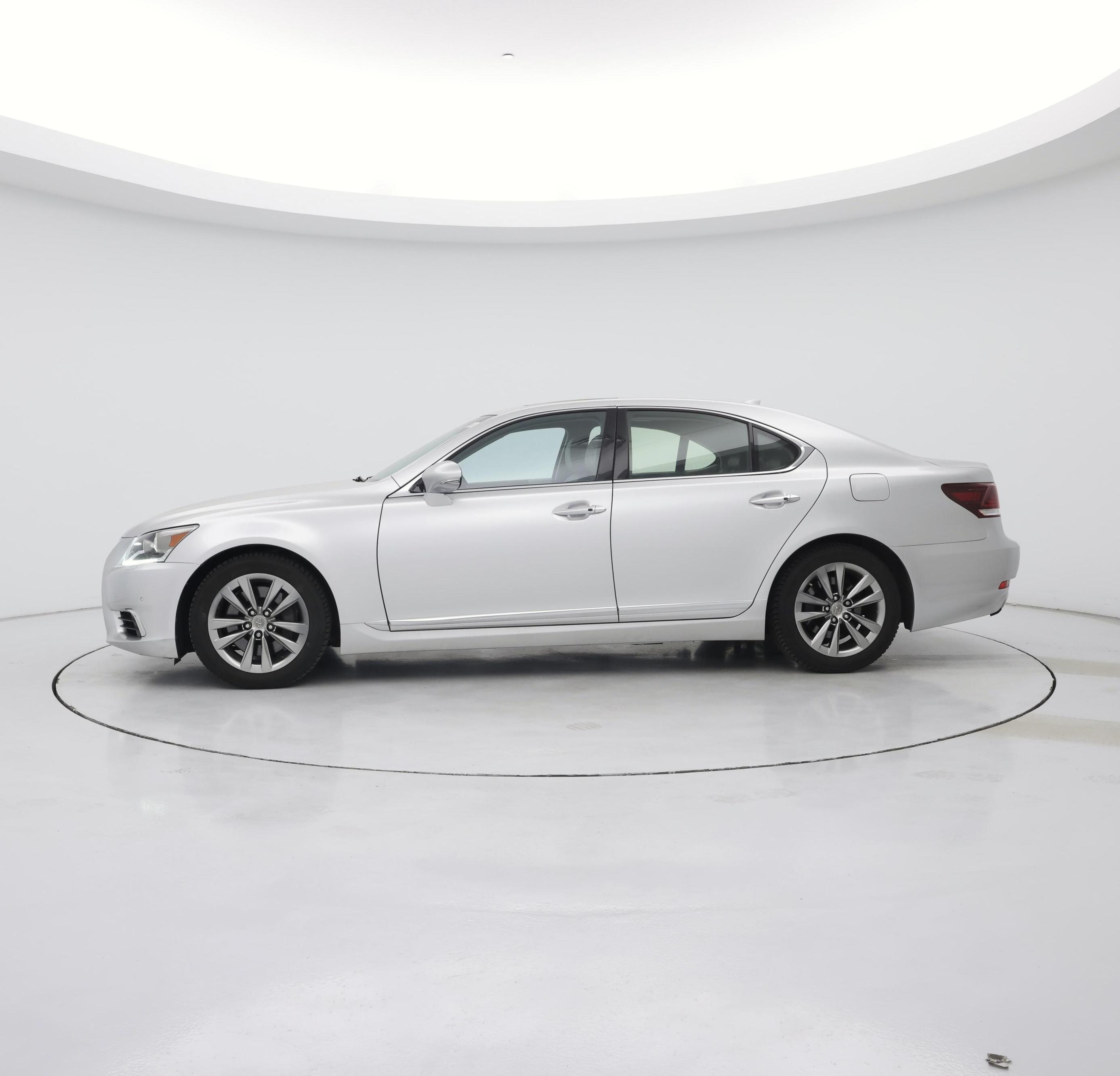 Thumbnail: 2014 Lexus LS - 3