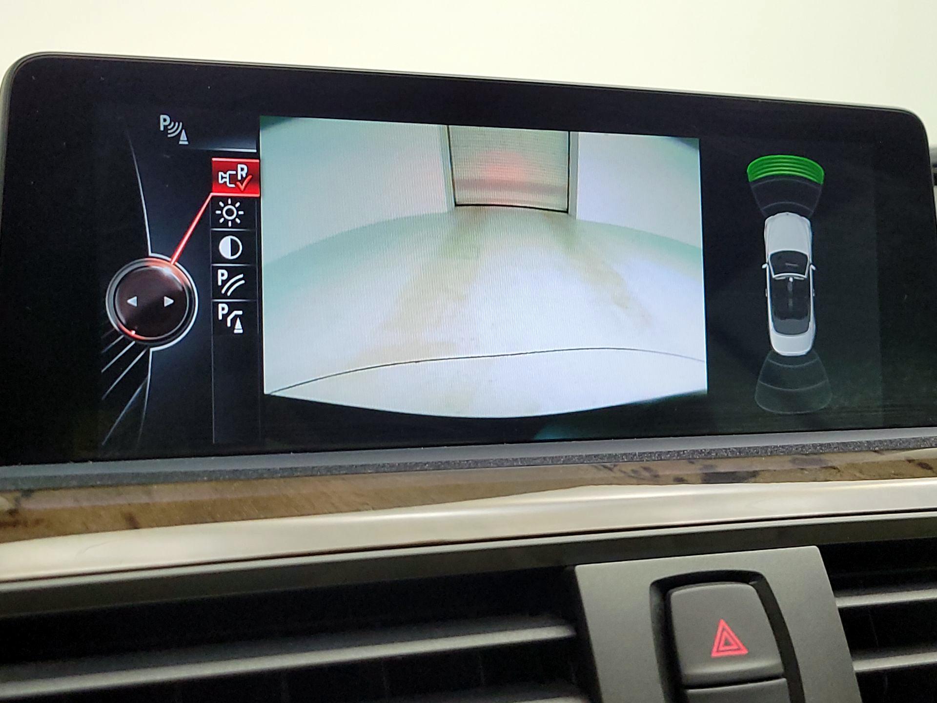 Thumbnail: 2016 BMW 4 Series - 14