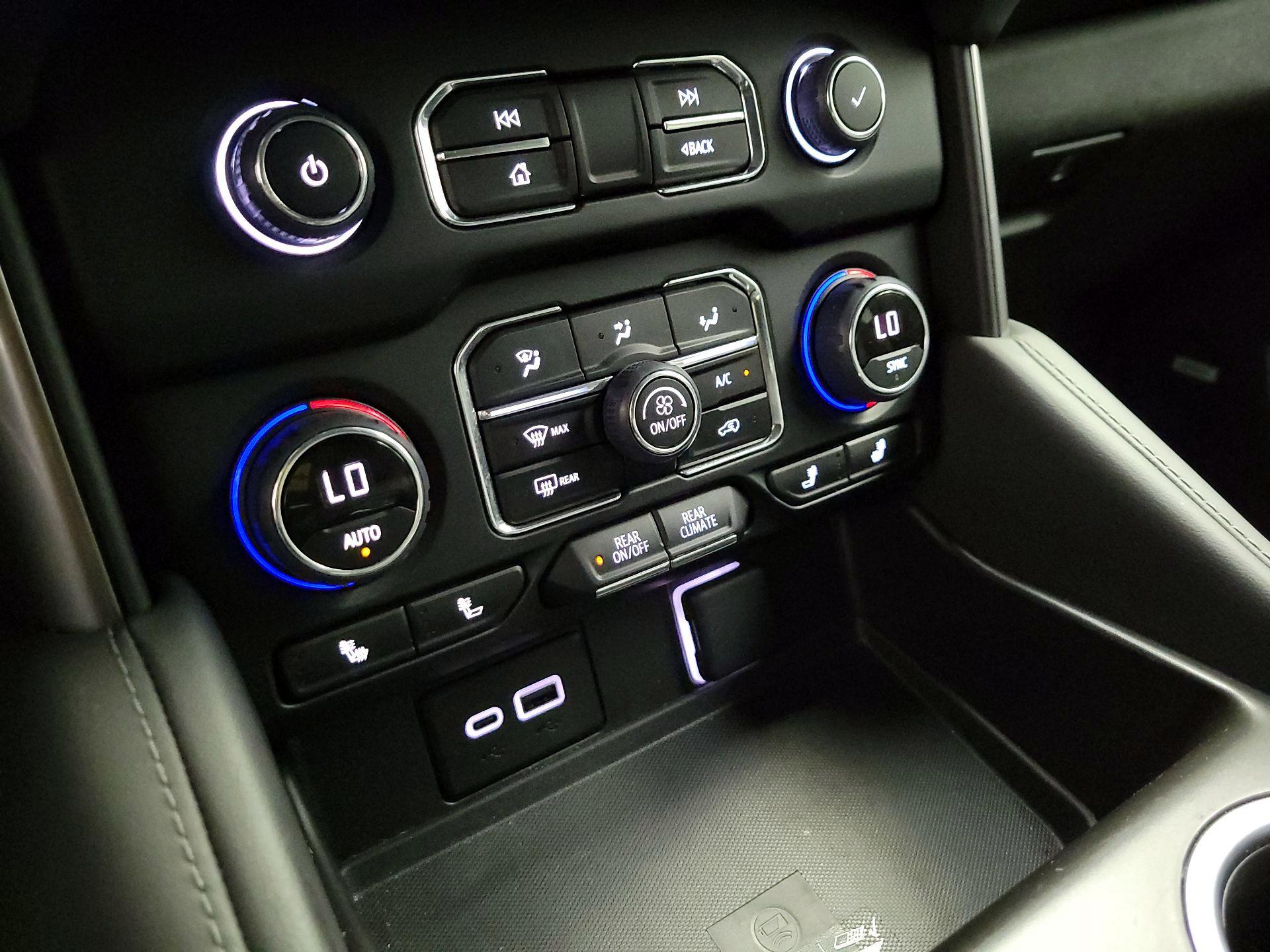 Thumbnail: 2024 Chevrolet Tahoe - 16