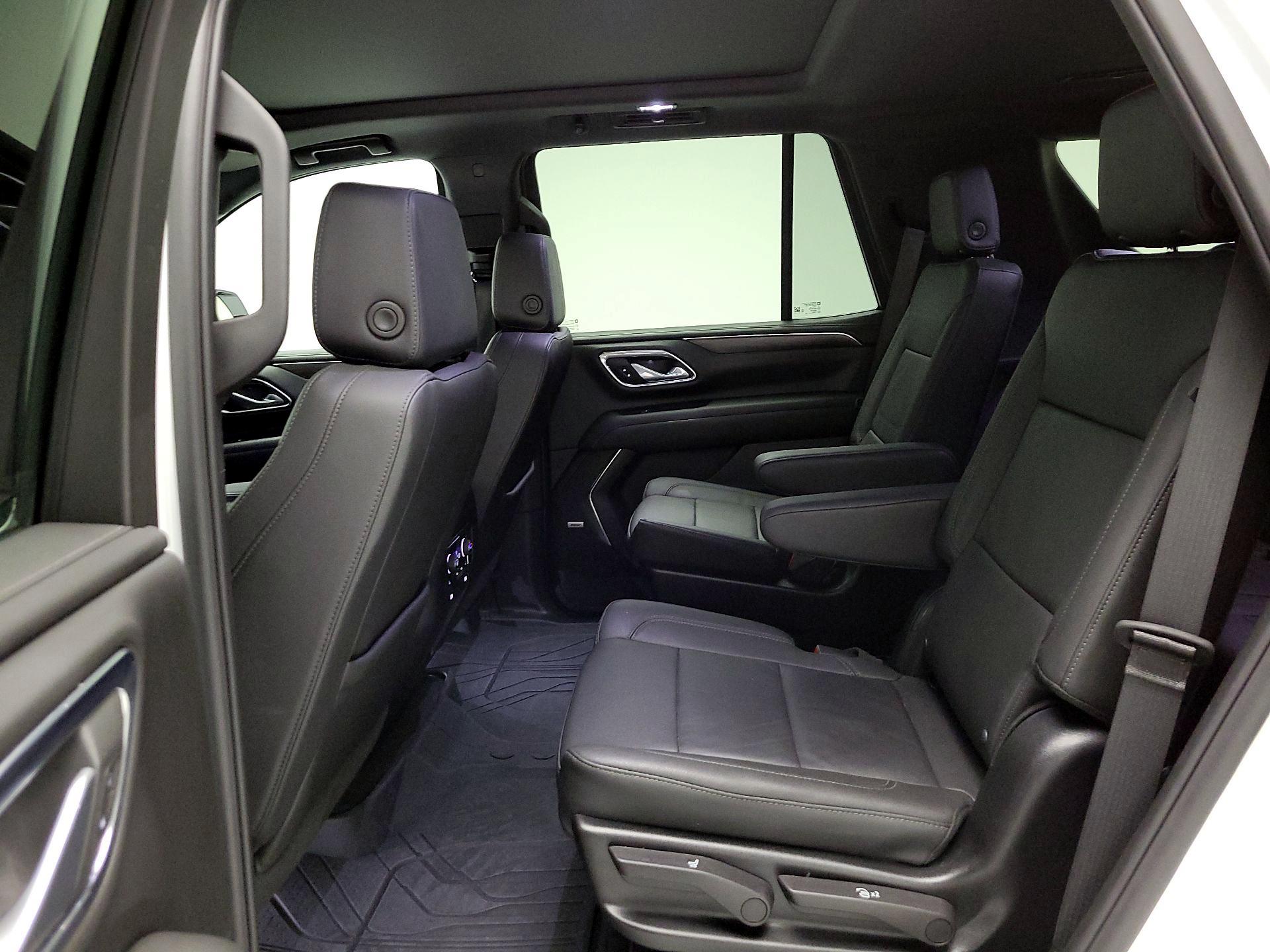 Thumbnail: 2024 Chevrolet Tahoe - 19