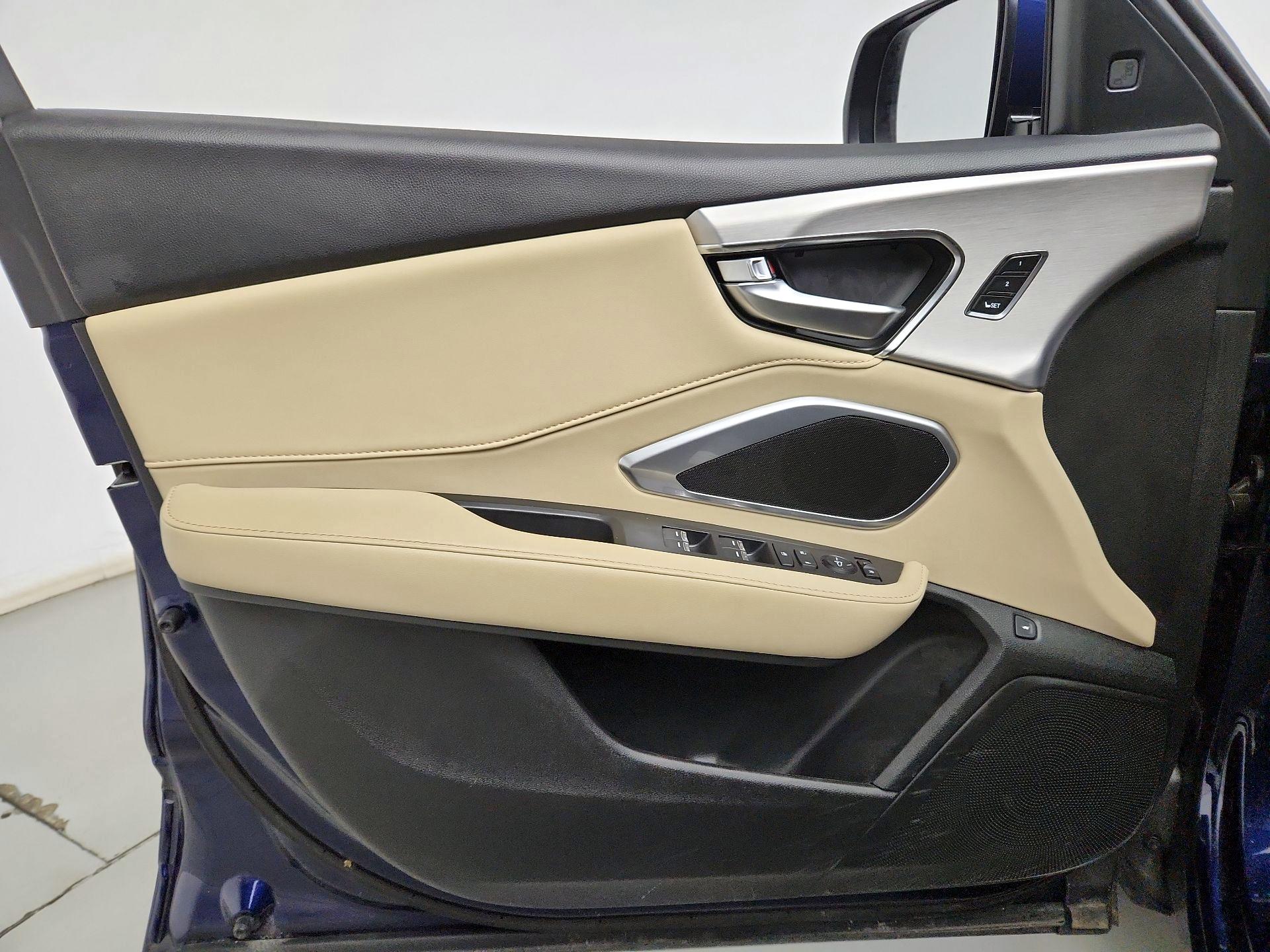Thumbnail: 2024 Acura RDX - 12