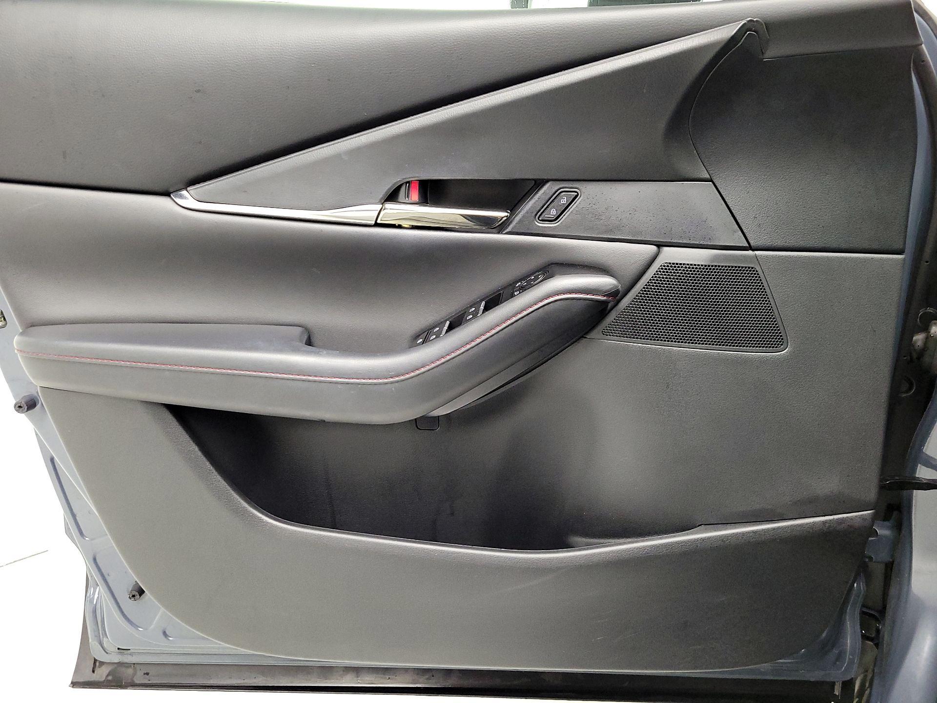 Thumbnail: 2023 Mazda CX-30 - 12