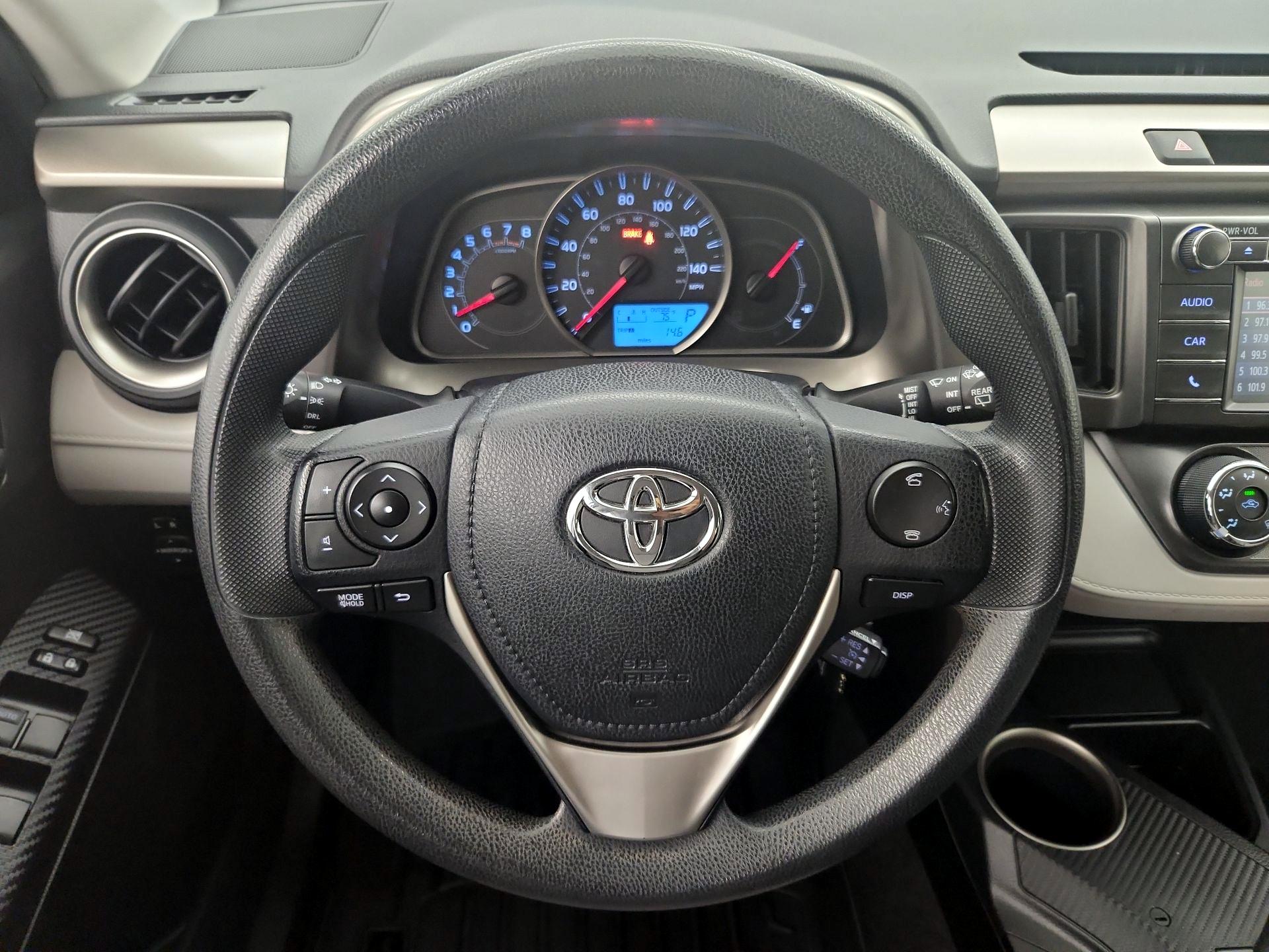 Thumbnail: 2014 Toyota RAV4 - 10