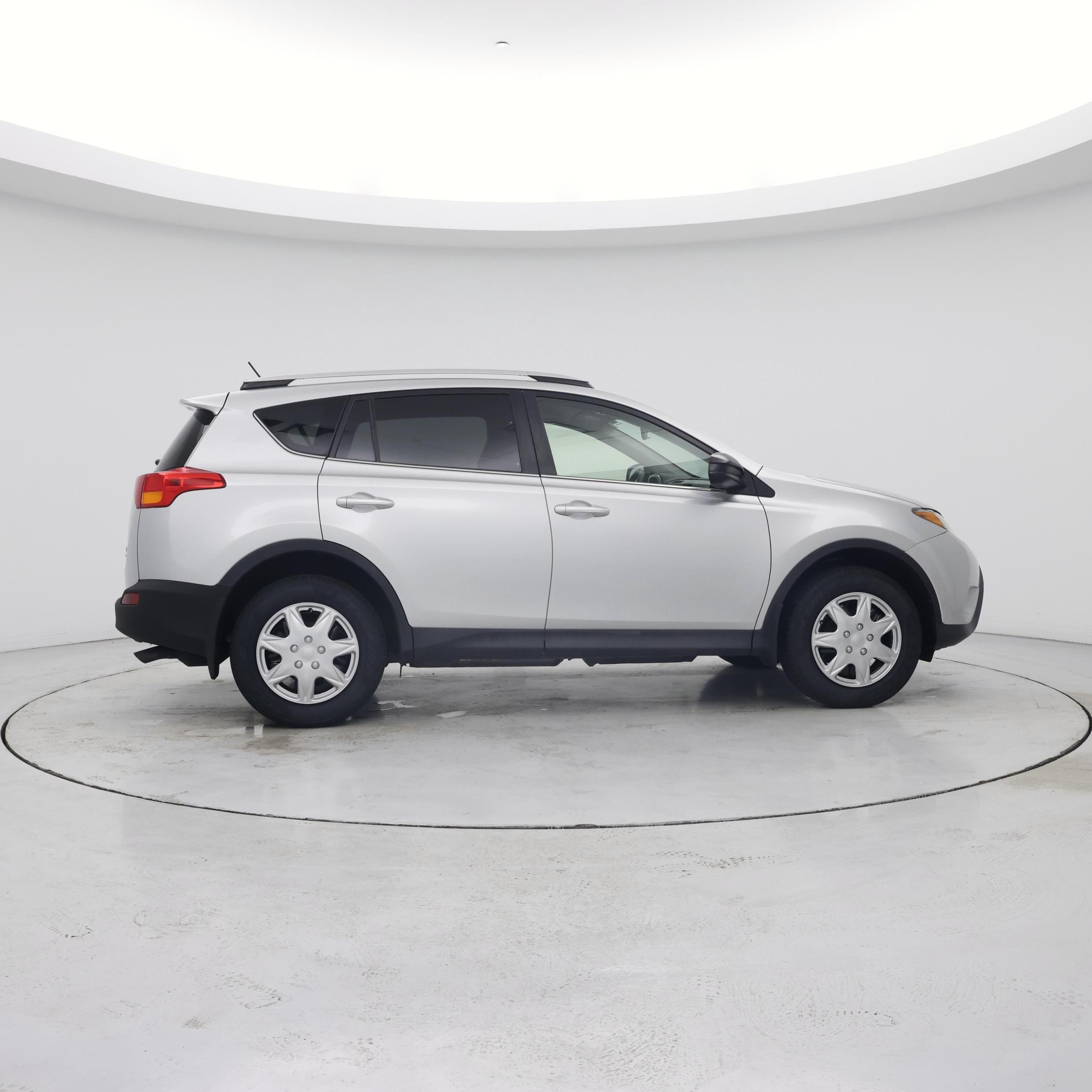 Thumbnail: 2014 Toyota RAV4 - 7