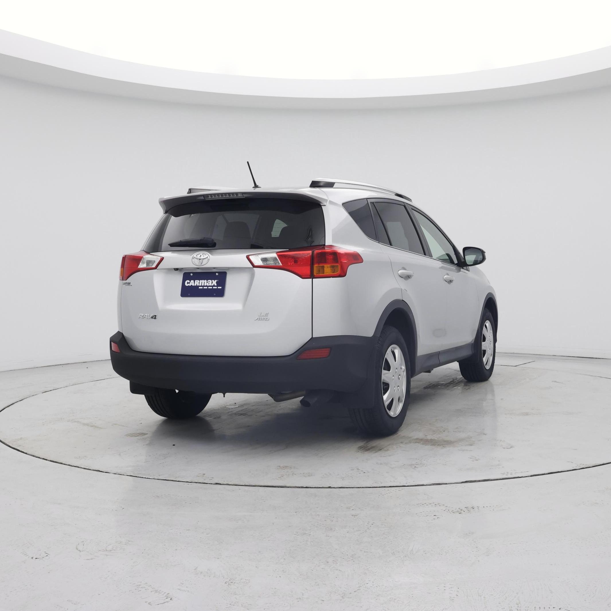 Thumbnail: 2014 Toyota RAV4 - 8