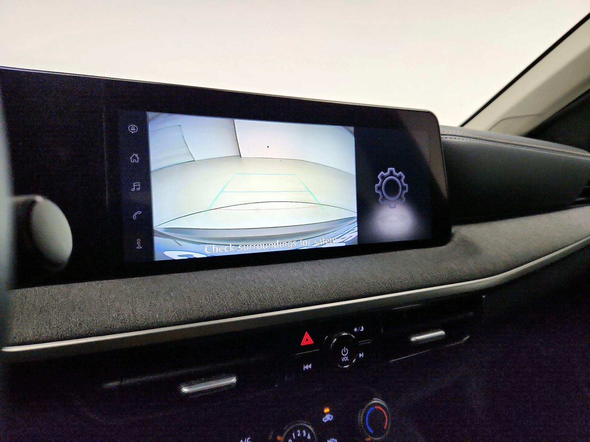 Thumbnail: 2025 Nissan Kicks - 13