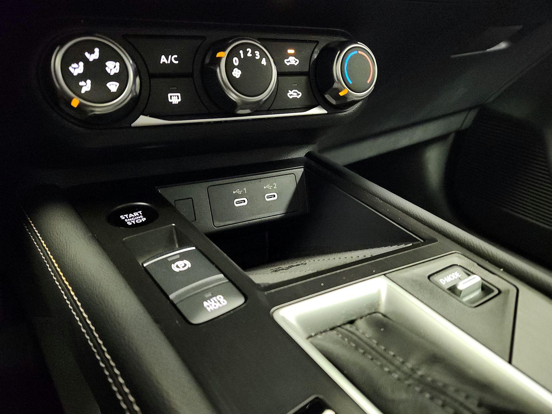 Thumbnail: 2025 Nissan Kicks - 17