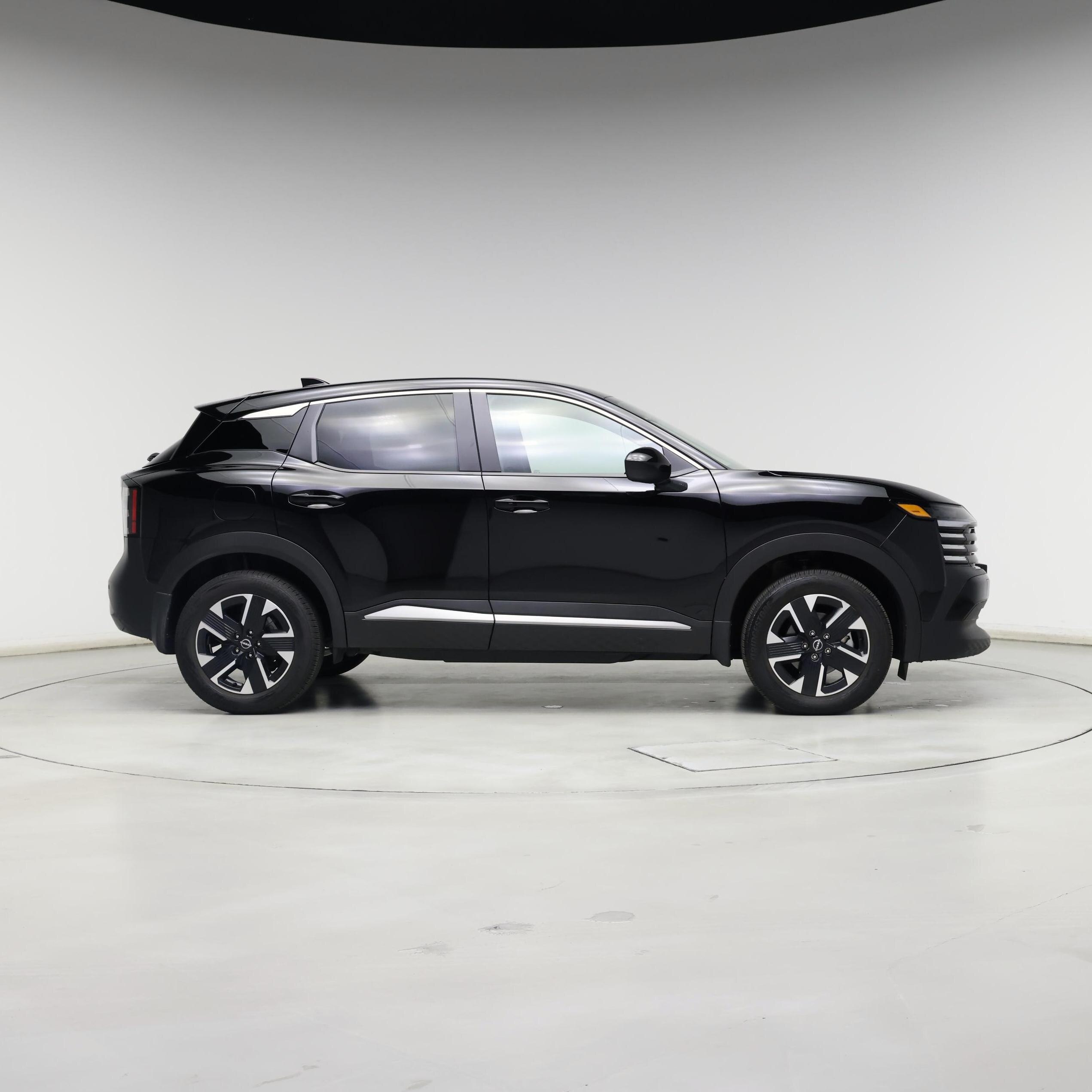 Thumbnail: 2025 Nissan Kicks - 7