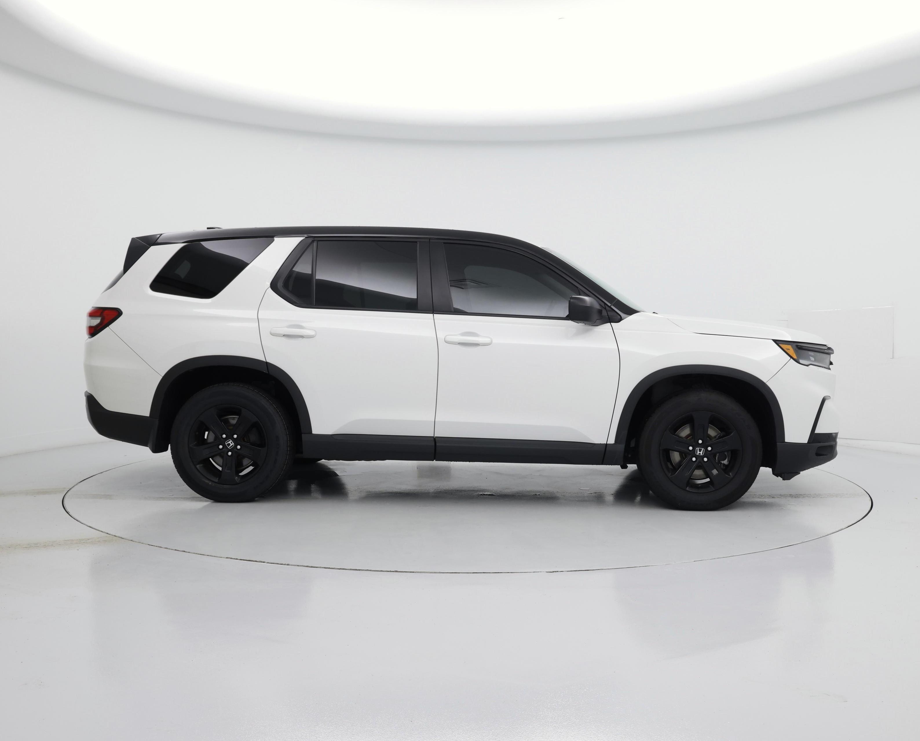 Thumbnail: 2023 Honda Pilot - 7