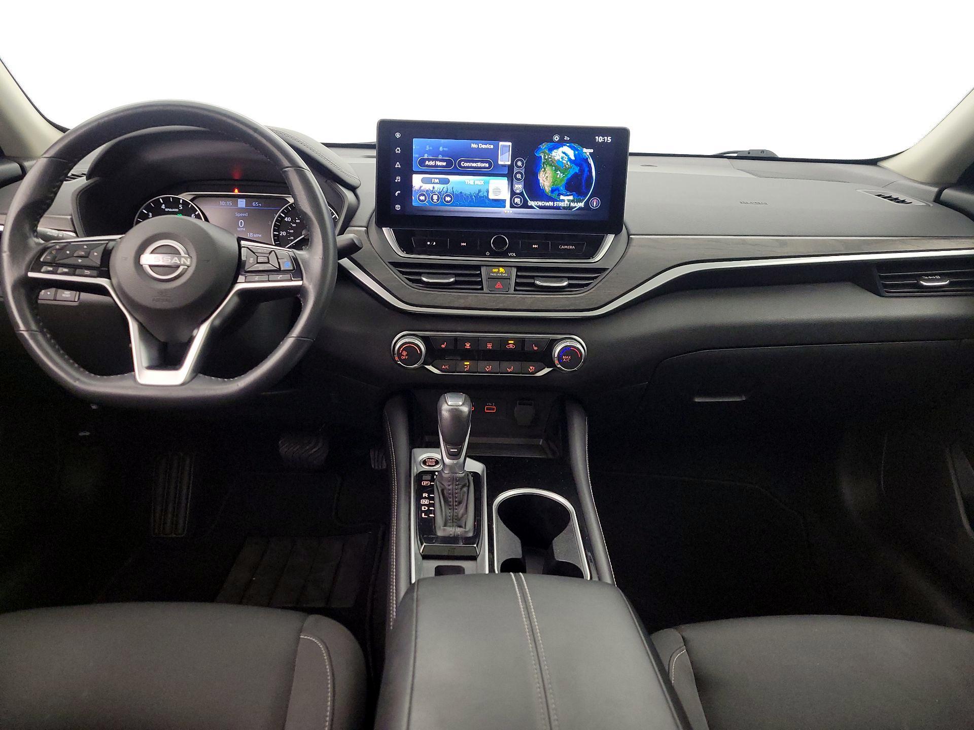Thumbnail: 2023 Nissan Altima - 9
