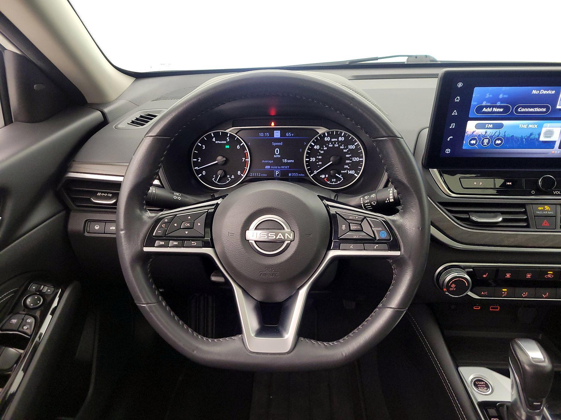 Thumbnail: 2023 Nissan Altima - 10