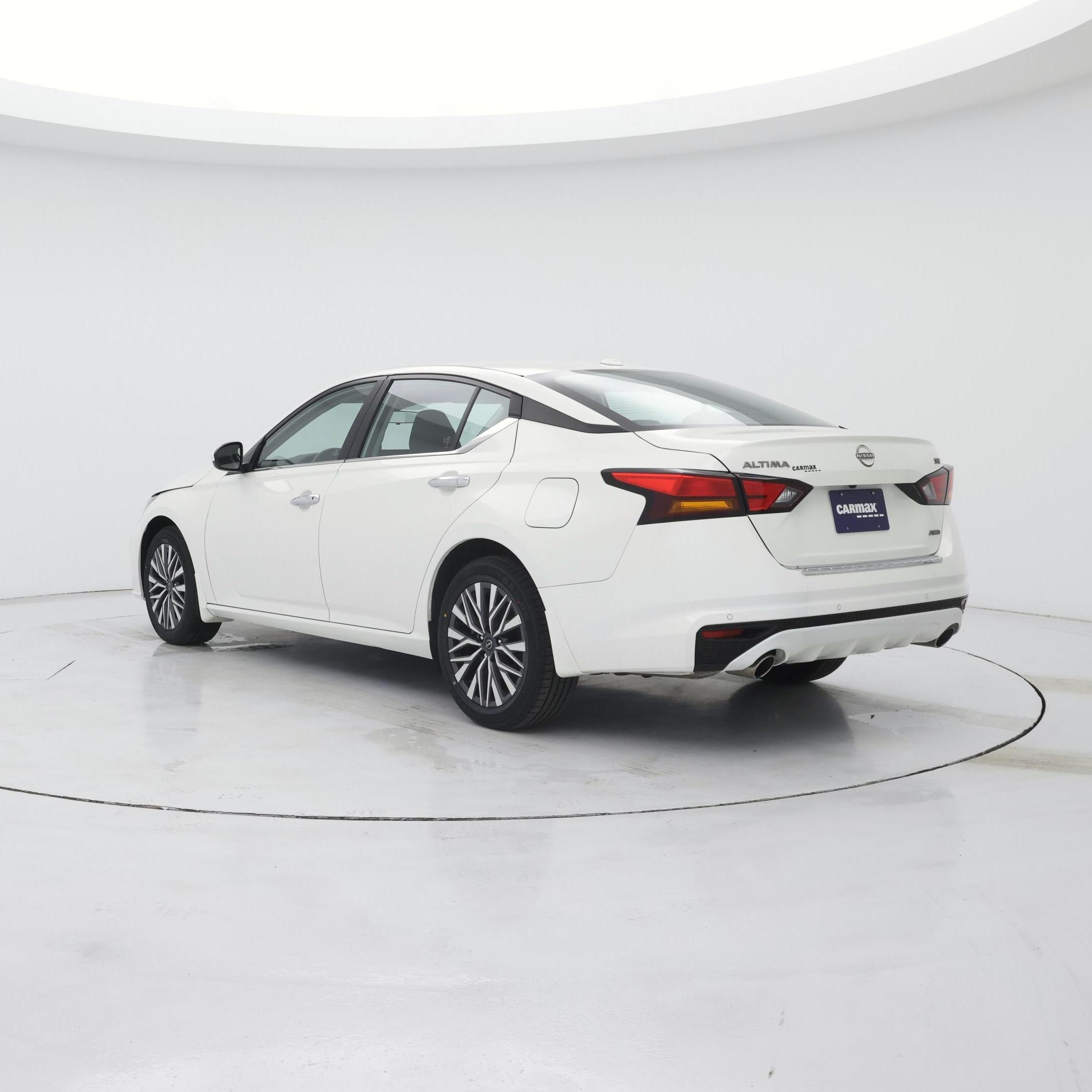 Thumbnail: 2023 Nissan Altima - 2