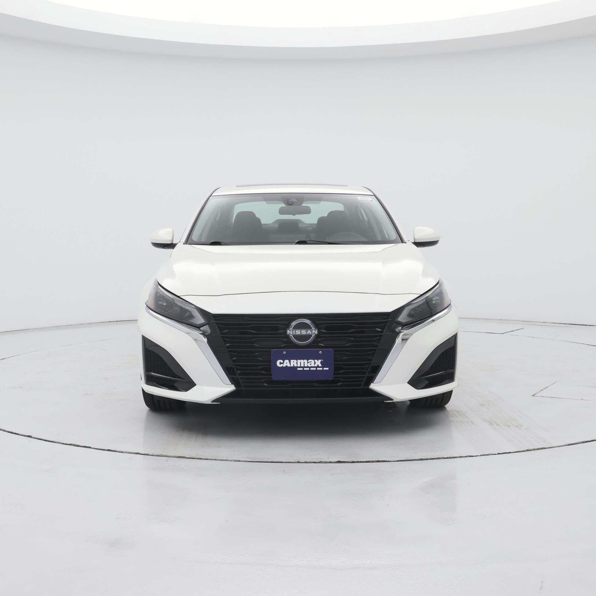 Thumbnail: 2023 Nissan Altima - 5