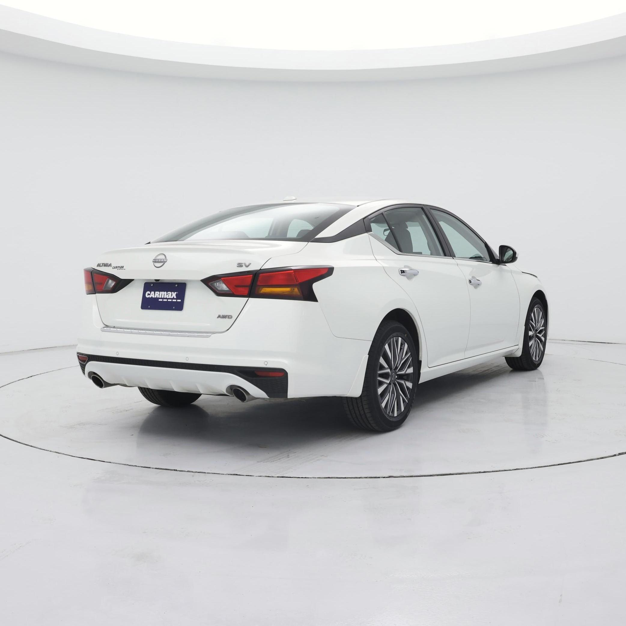 Thumbnail: 2023 Nissan Altima - 8