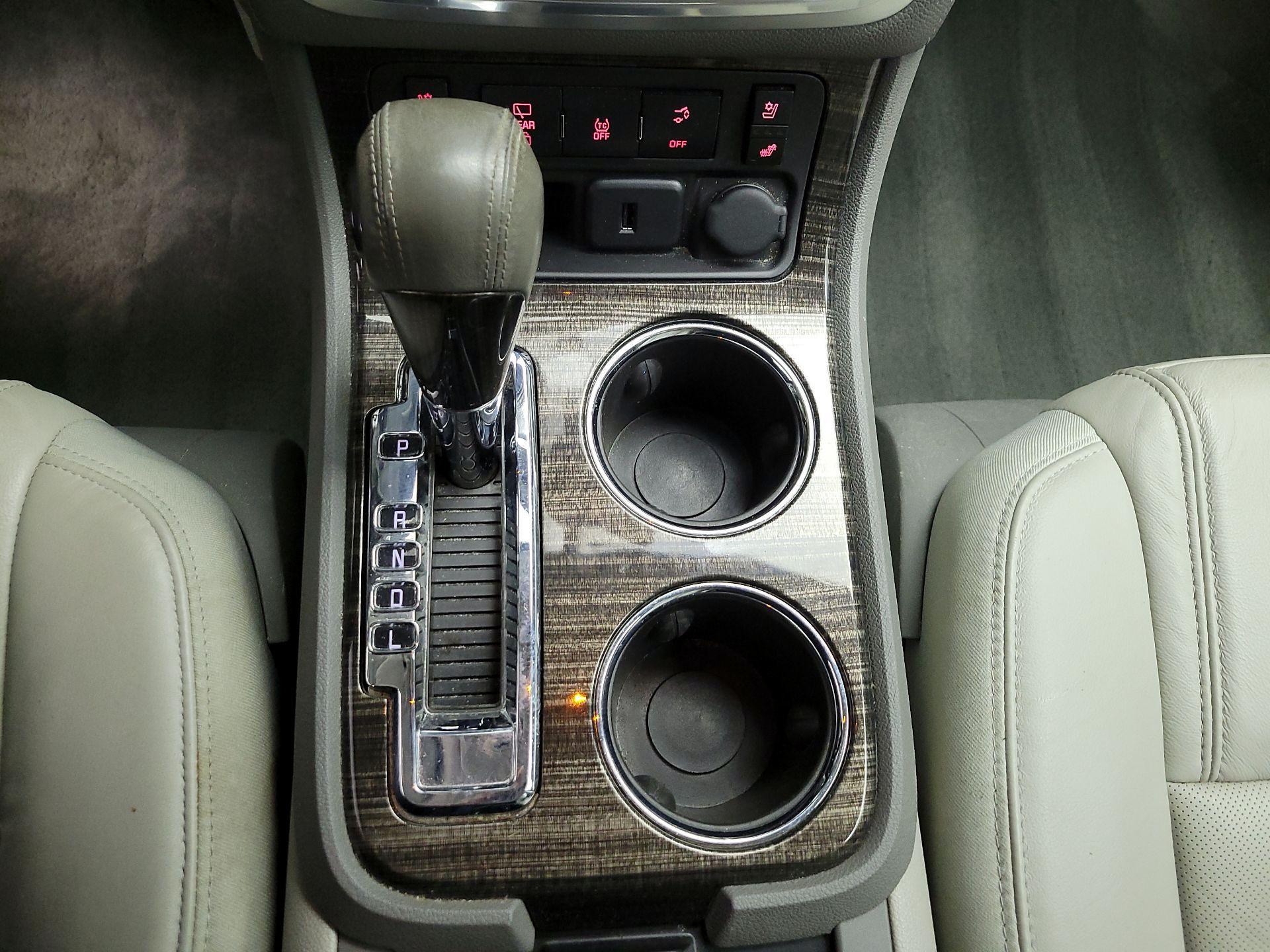 Thumbnail: 2015 GMC Acadia - 17