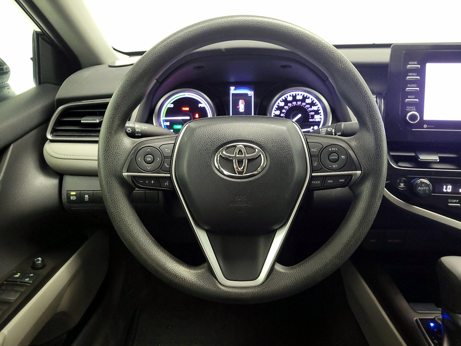 Thumbnail: 2022 Toyota Camry - 10