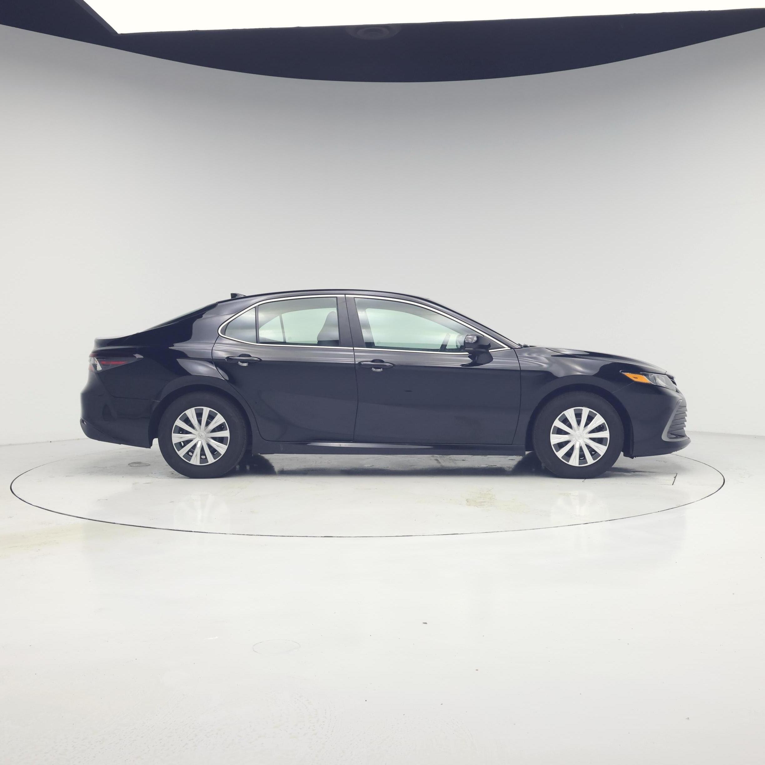 Thumbnail: 2022 Toyota Camry - 7