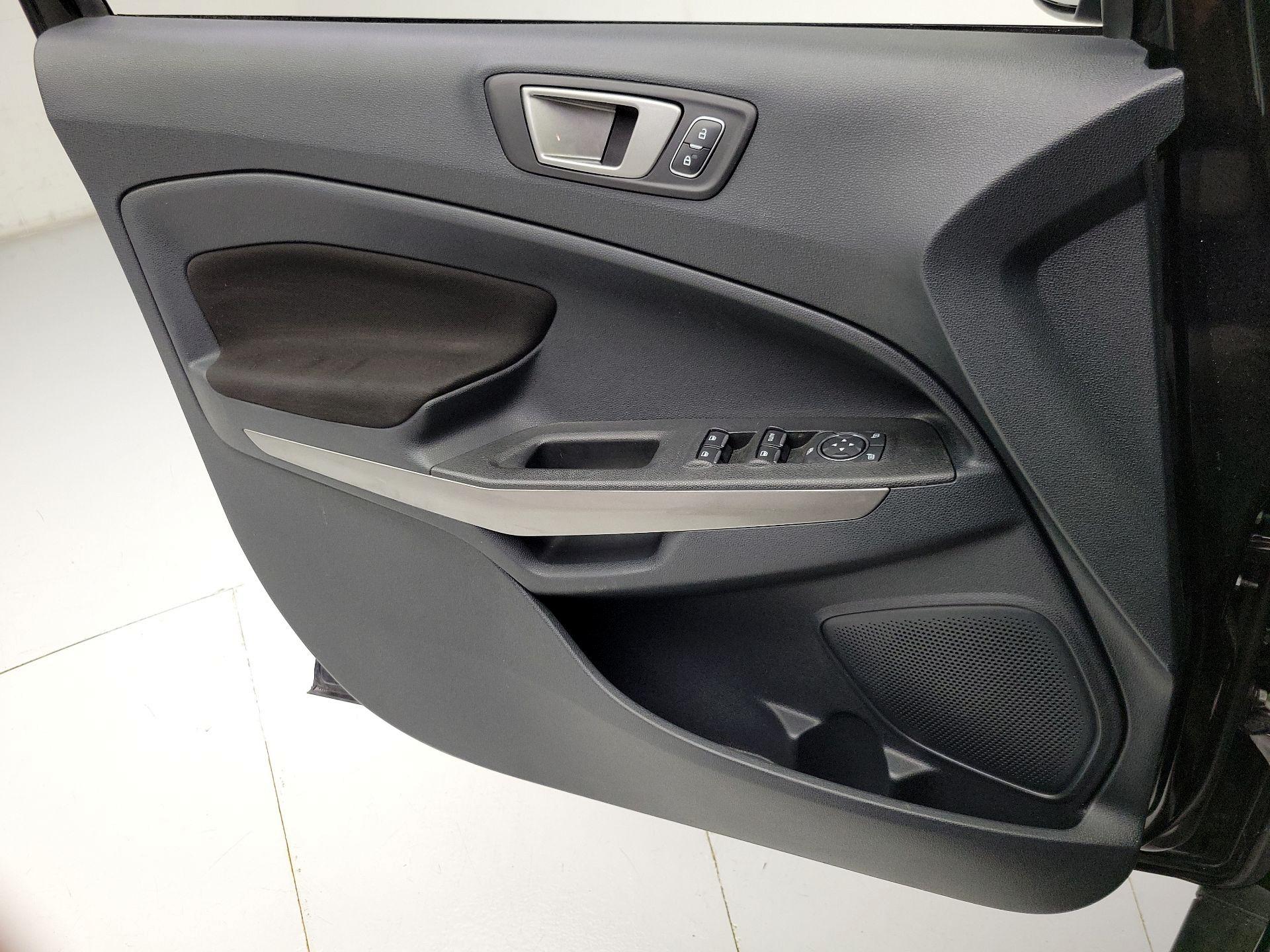 Thumbnail: 2021 Ford EcoSport - 12