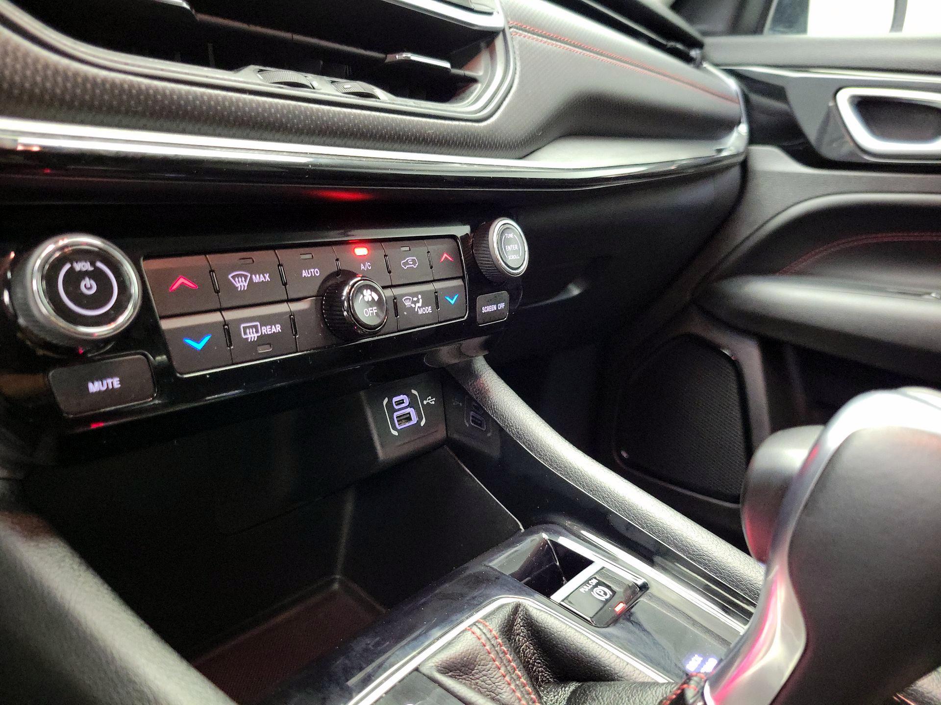 Thumbnail: 2022 Jeep Compass - 16