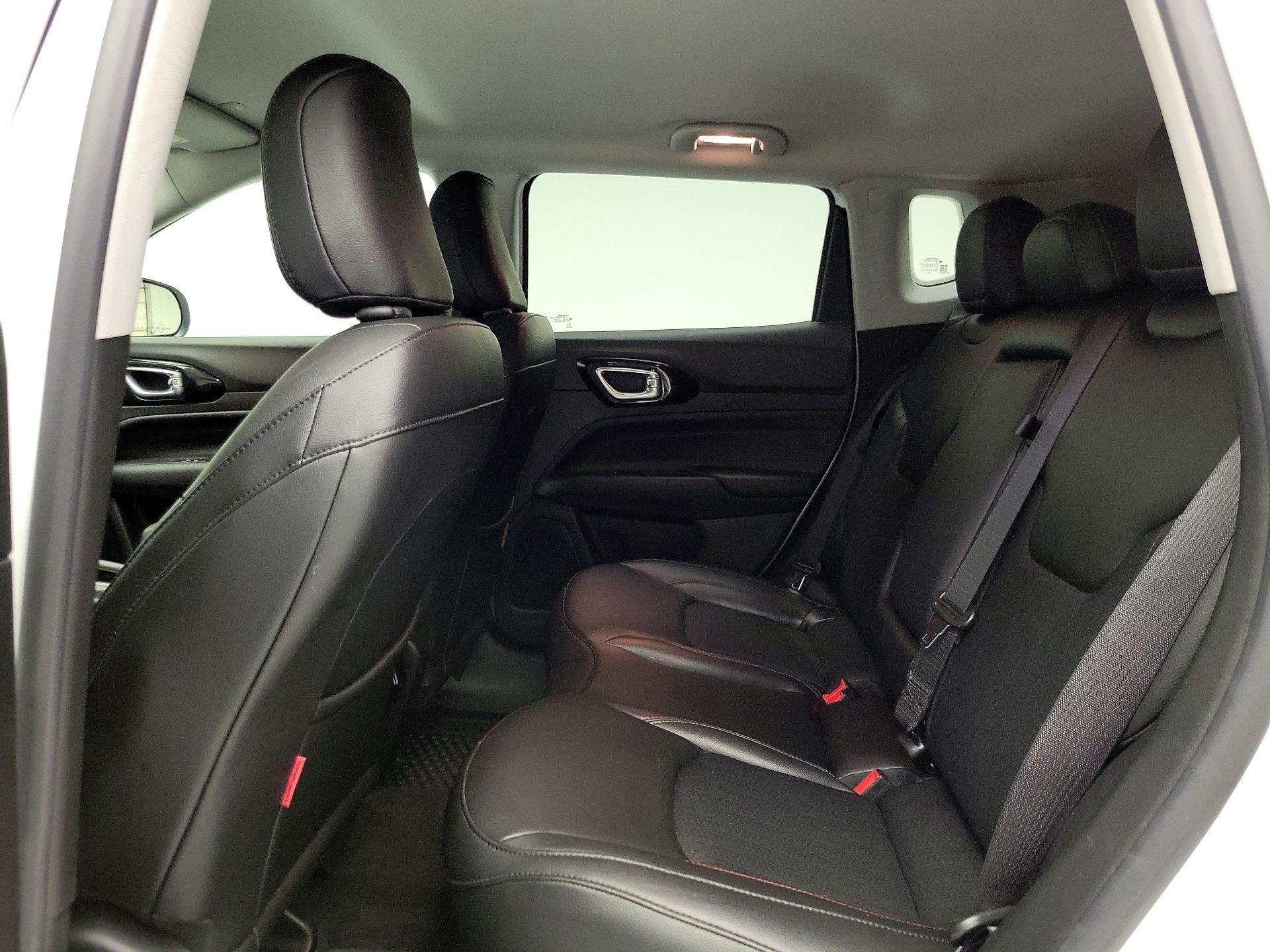 Thumbnail: 2022 Jeep Compass - 19