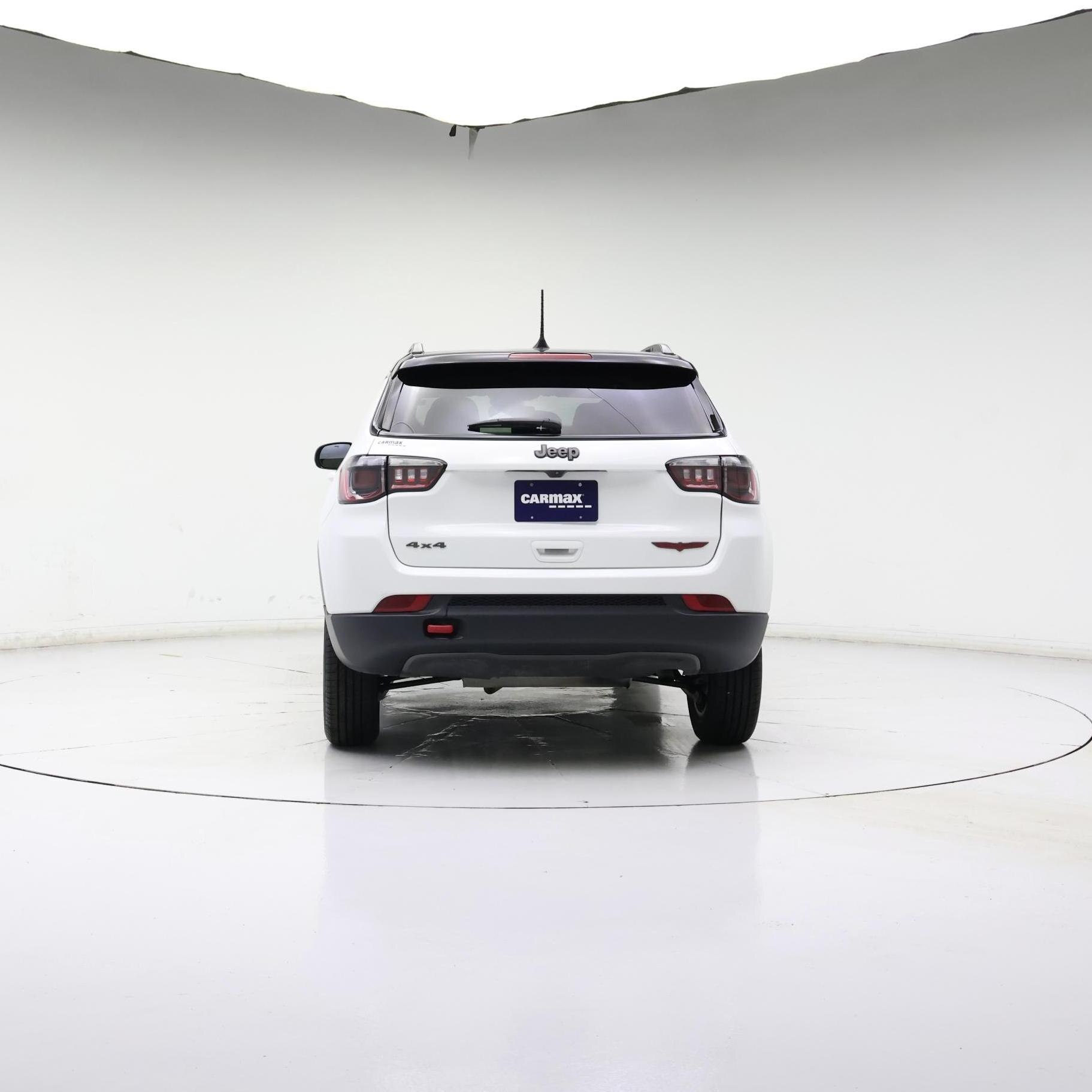 Thumbnail: 2022 Jeep Compass - 6