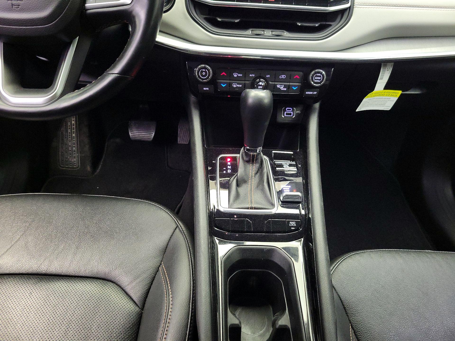 Thumbnail: 2022 Jeep Compass - 17