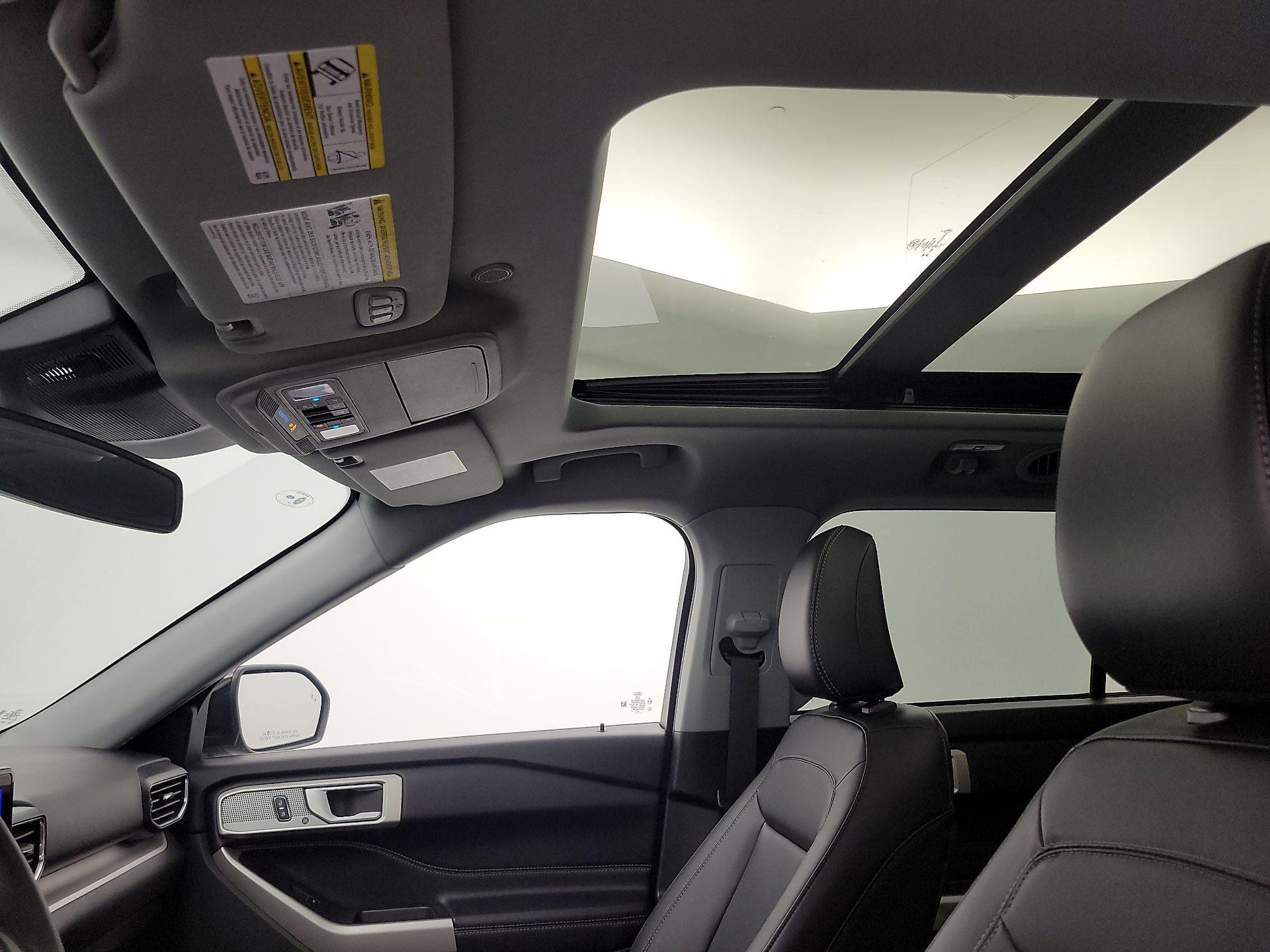 Thumbnail: 2023 Ford Explorer - 20