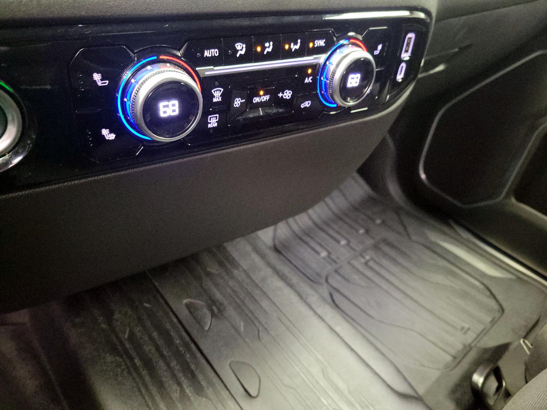 Thumbnail: 2022 GMC Sierra 1500 - 17