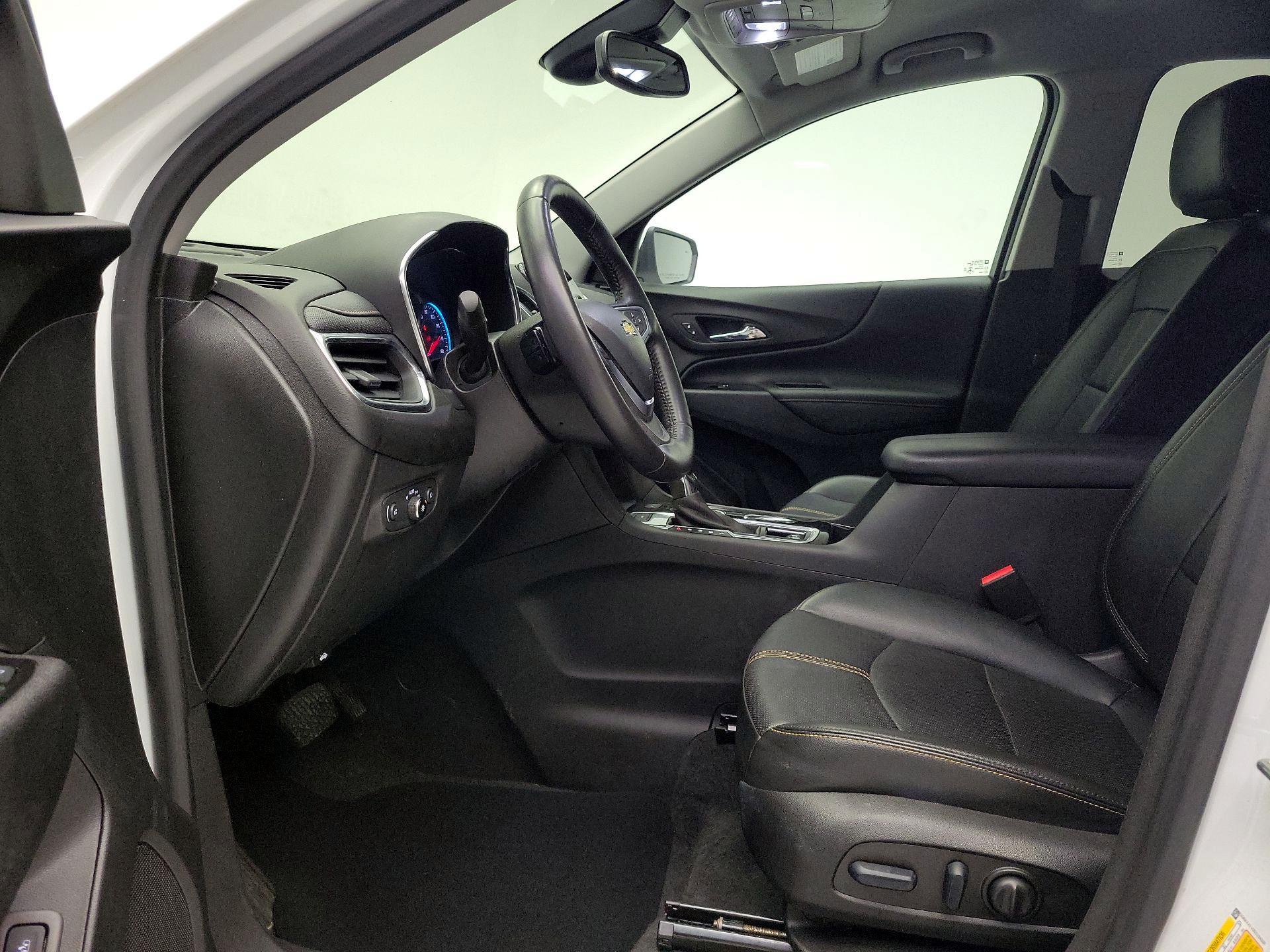 Thumbnail: 2022 Chevrolet Equinox - 11