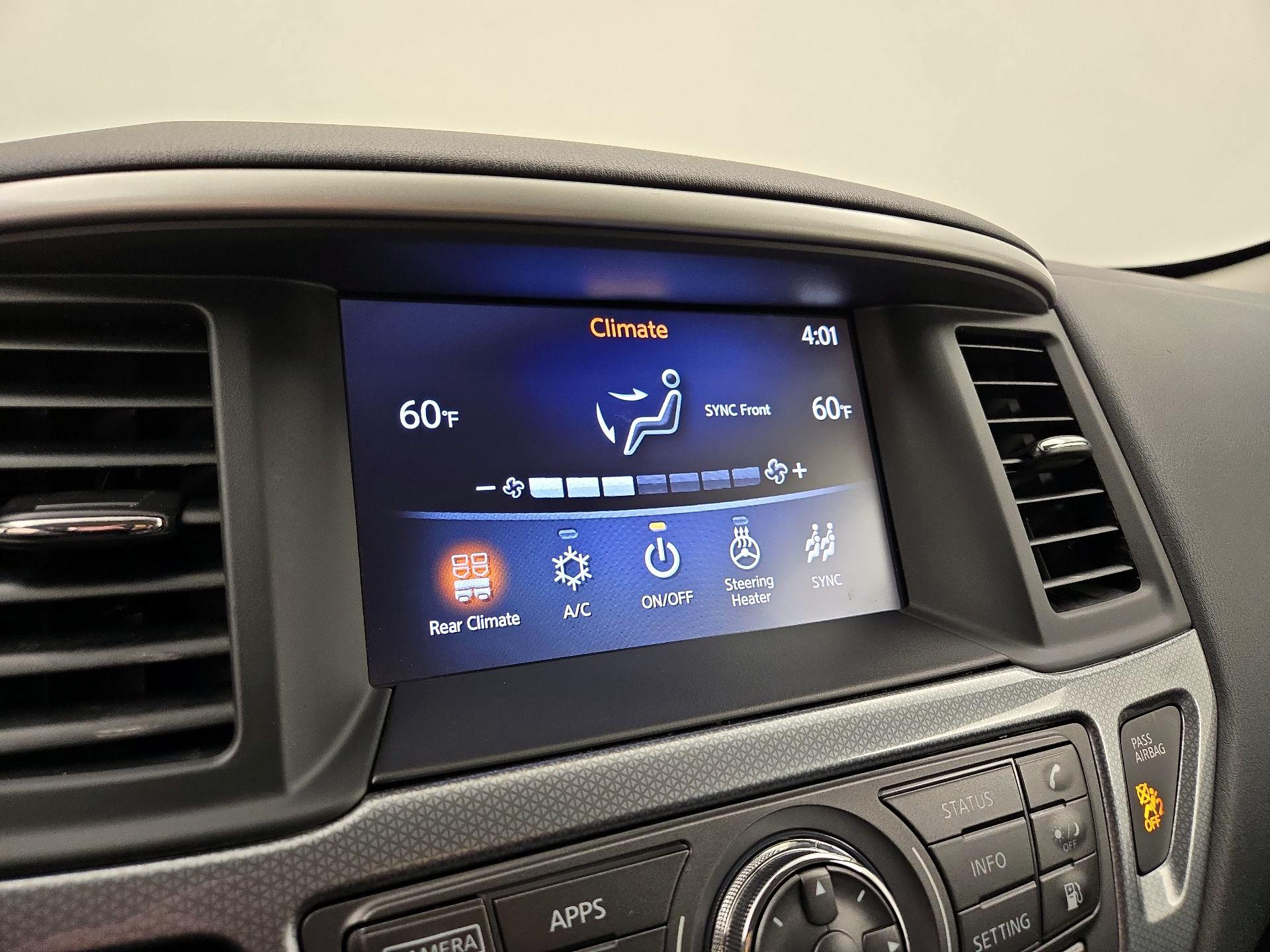 Thumbnail: 2020 Nissan Pathfinder - 17