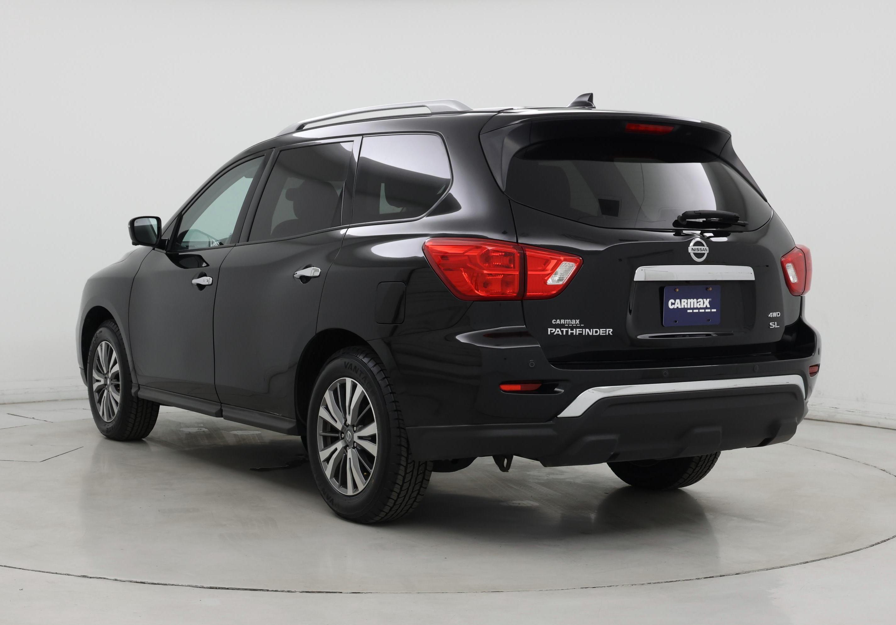 Thumbnail: 2020 Nissan Pathfinder - 2