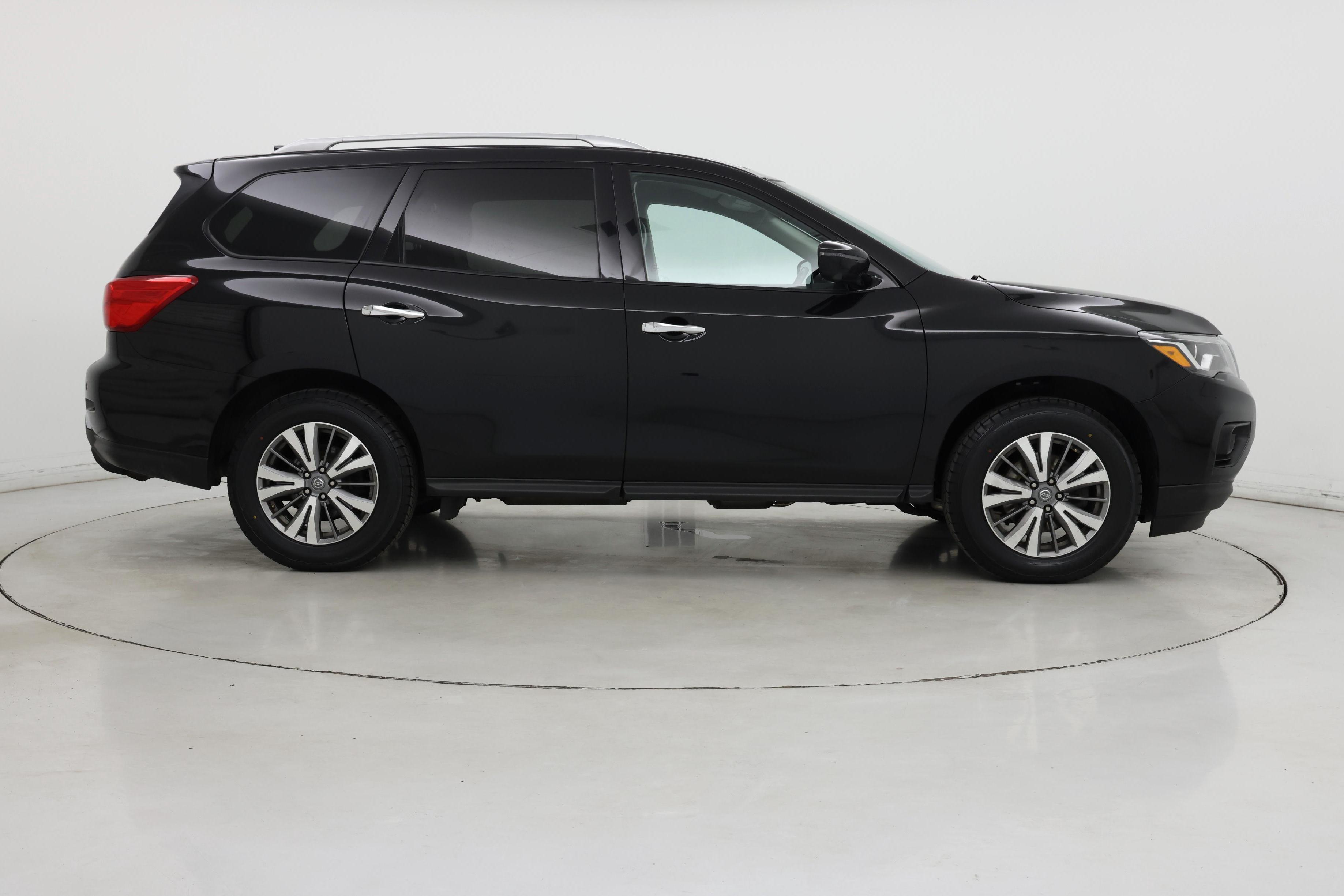 Thumbnail: 2020 Nissan Pathfinder - 7