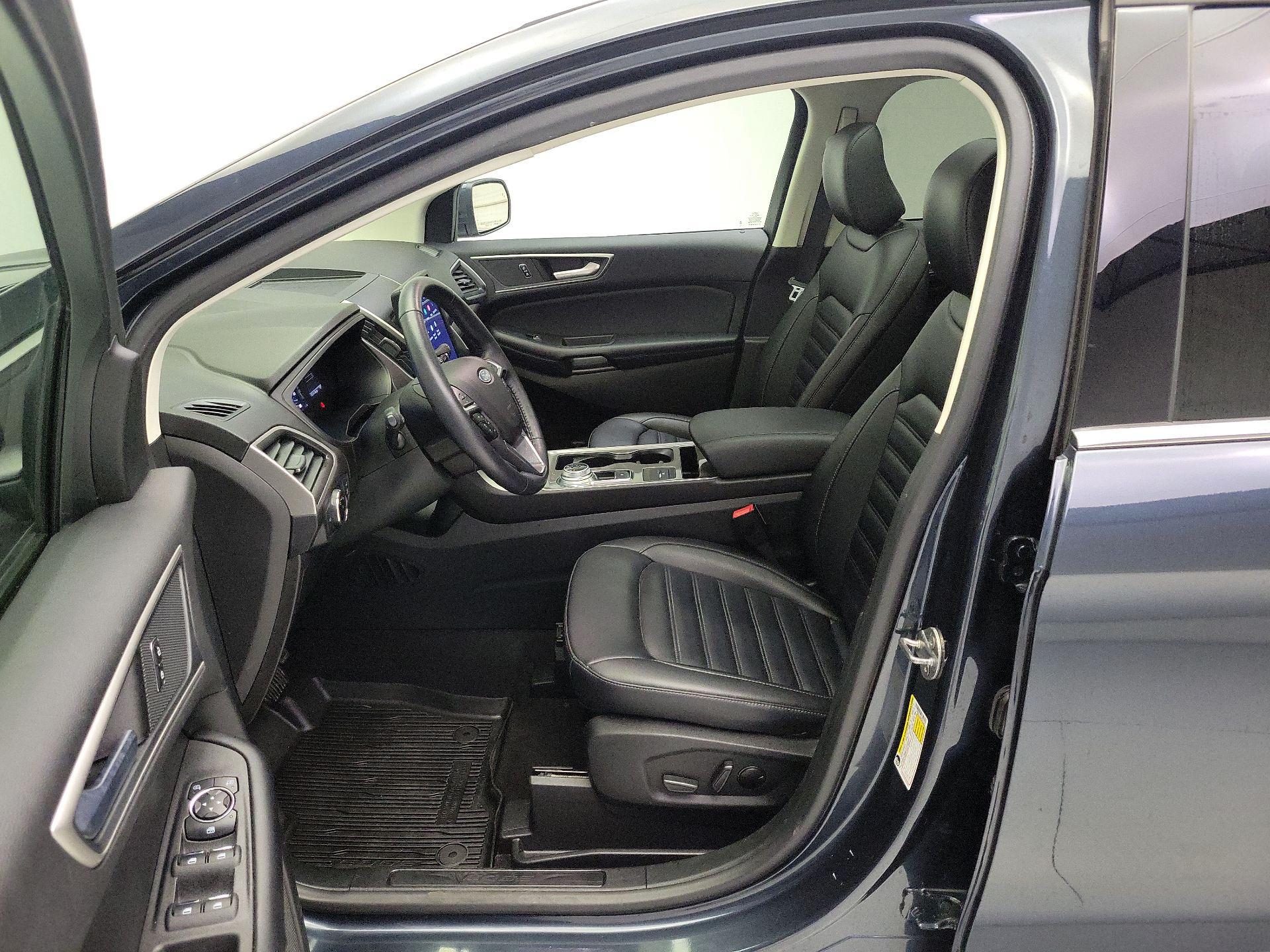 Thumbnail: 2023 Ford Edge - 11