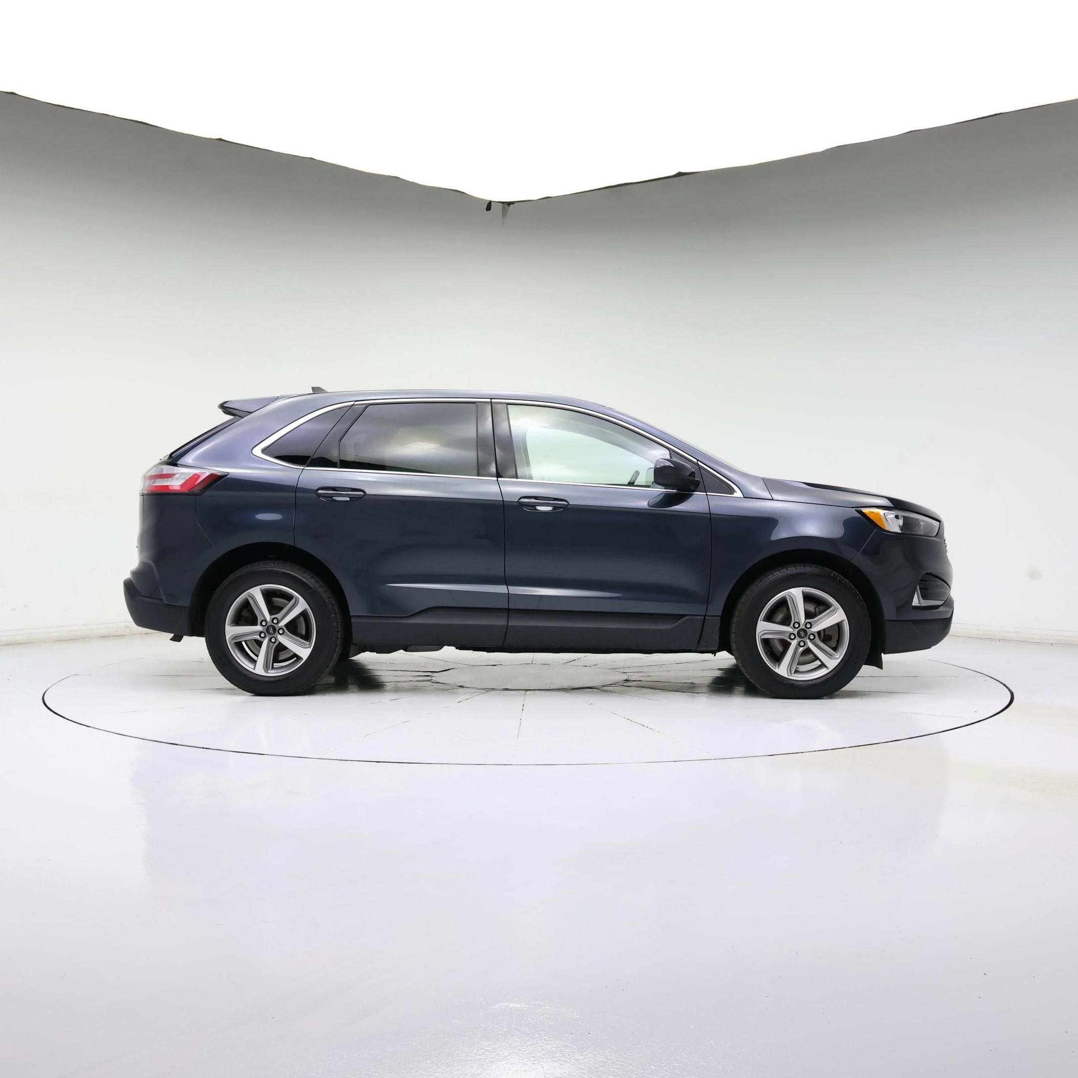 Thumbnail: 2023 Ford Edge - 7