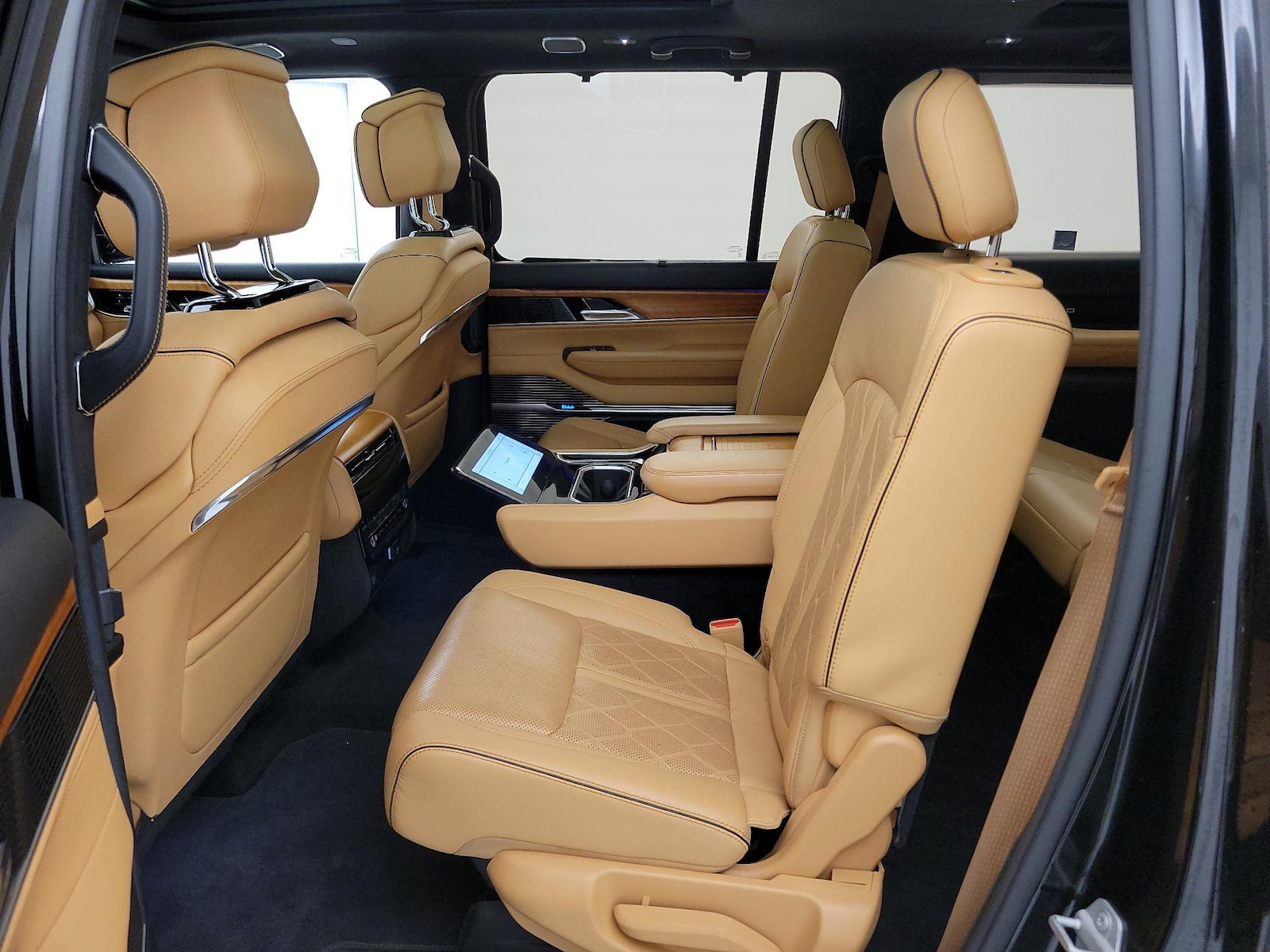 Rear Air Conditioning
