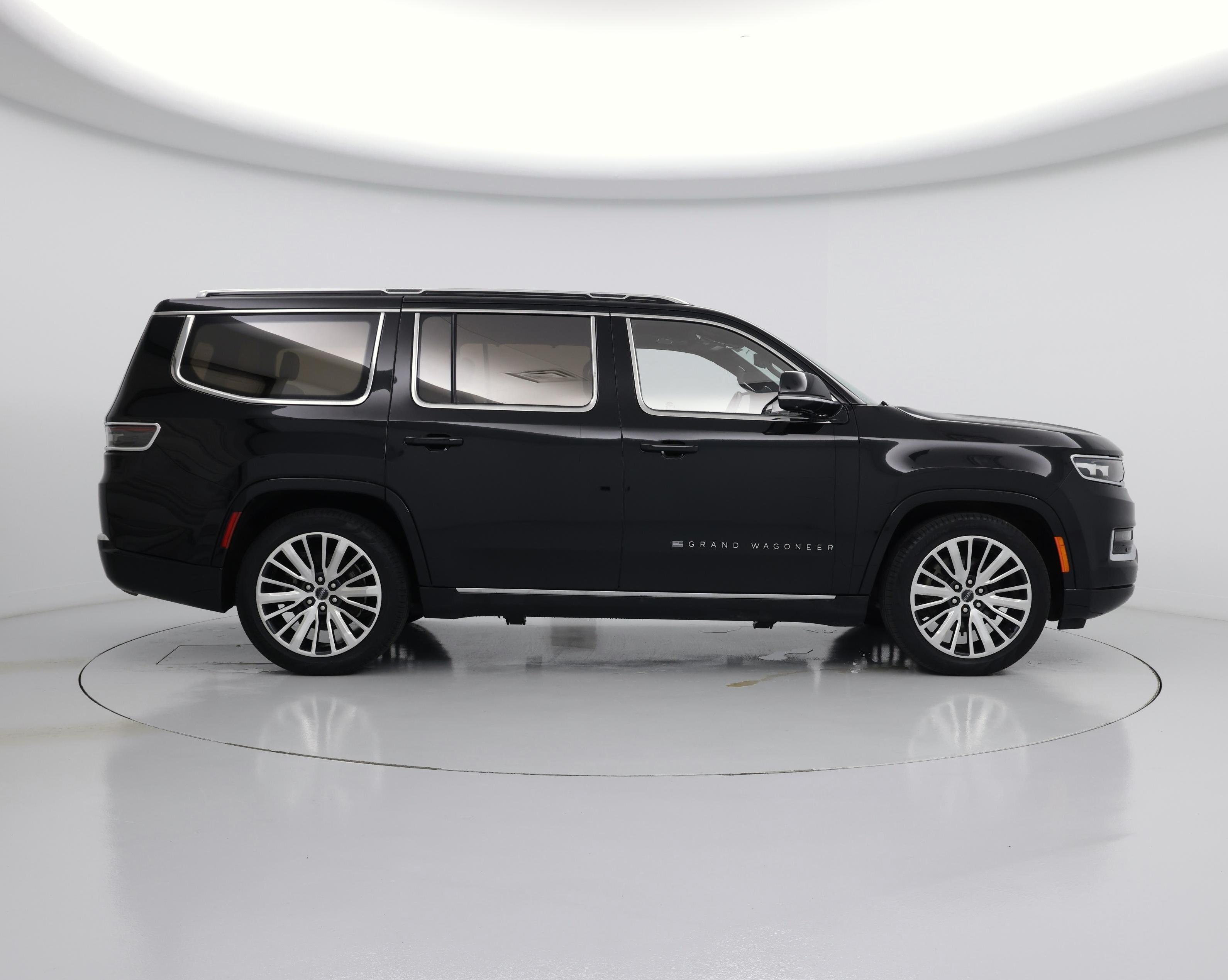 Thumbnail: 2022 Jeep Grand Wagoneer - 7