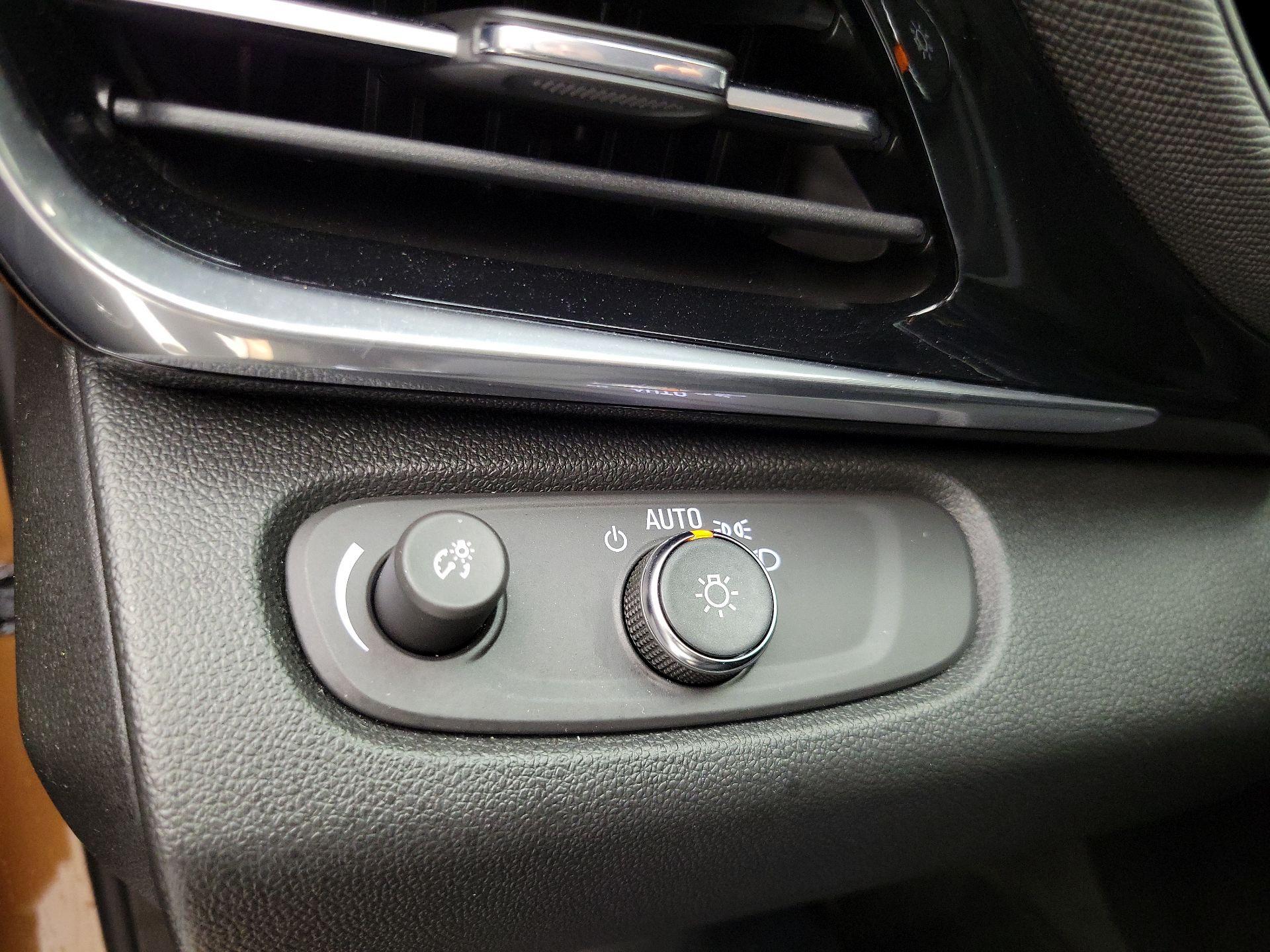 Thumbnail: 2024 Buick Envista - 13