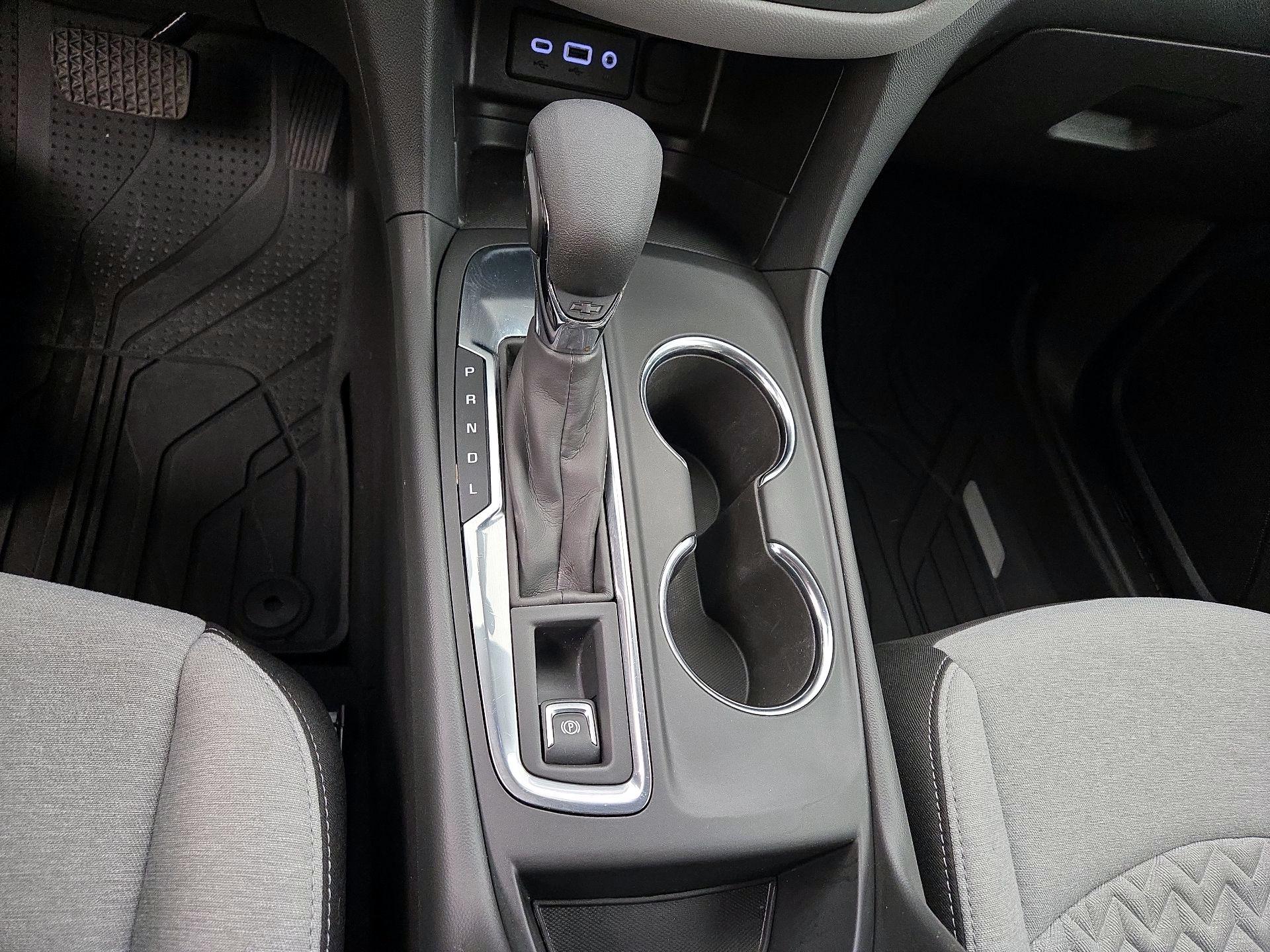 Thumbnail: 2023 Chevrolet Equinox - 17