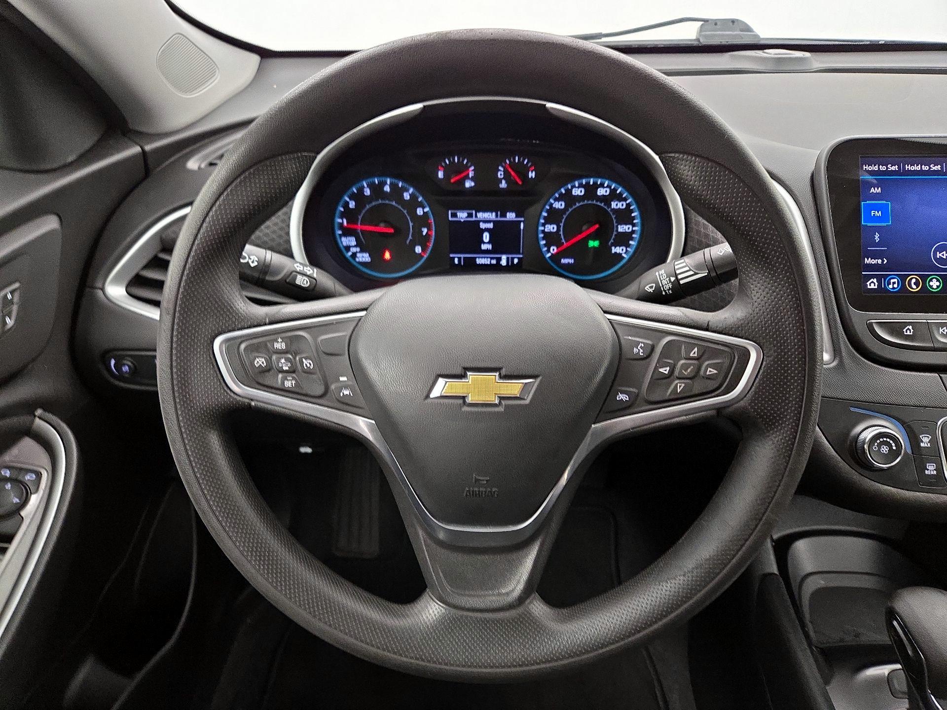 Thumbnail: 2023 Chevrolet Malibu - 10