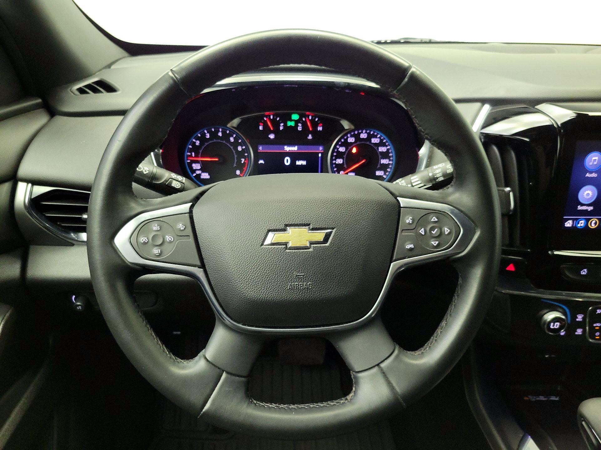 Thumbnail: 2023 Chevrolet Traverse - 10