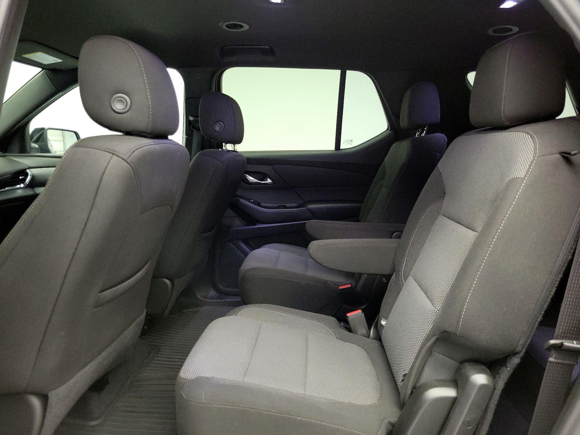 Thumbnail: 2023 Chevrolet Traverse - 19