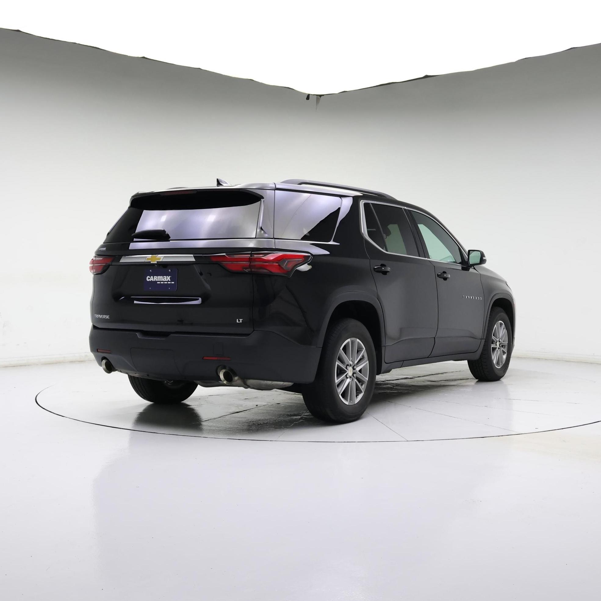 Thumbnail: 2023 Chevrolet Traverse - 8