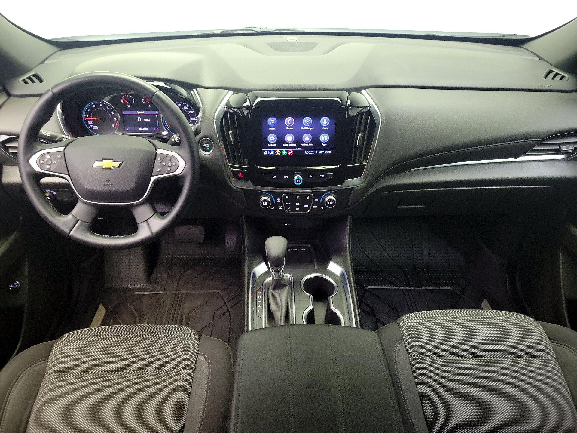 Thumbnail: 2023 Chevrolet Traverse - 9