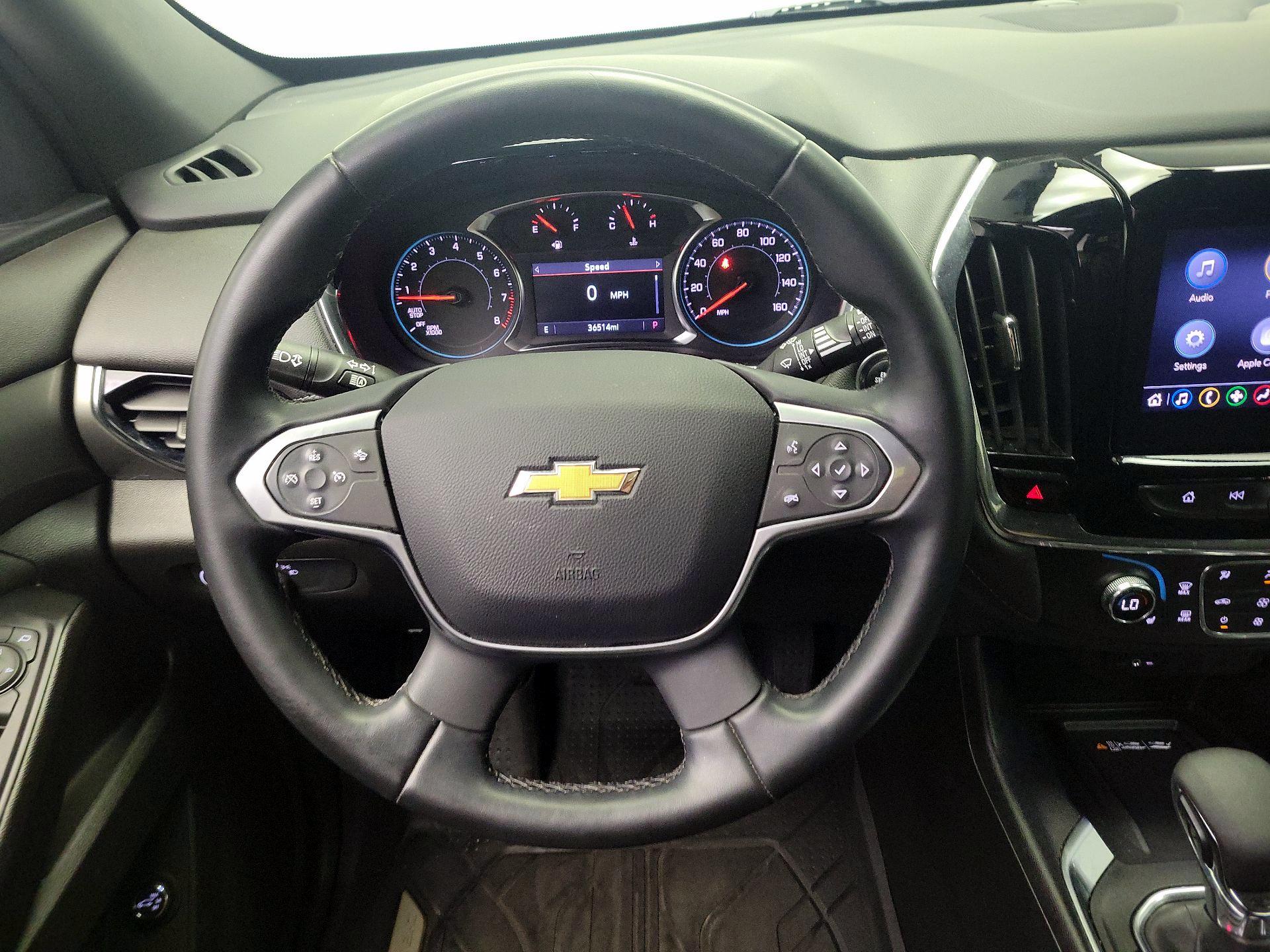 Thumbnail: 2023 Chevrolet Traverse - 10