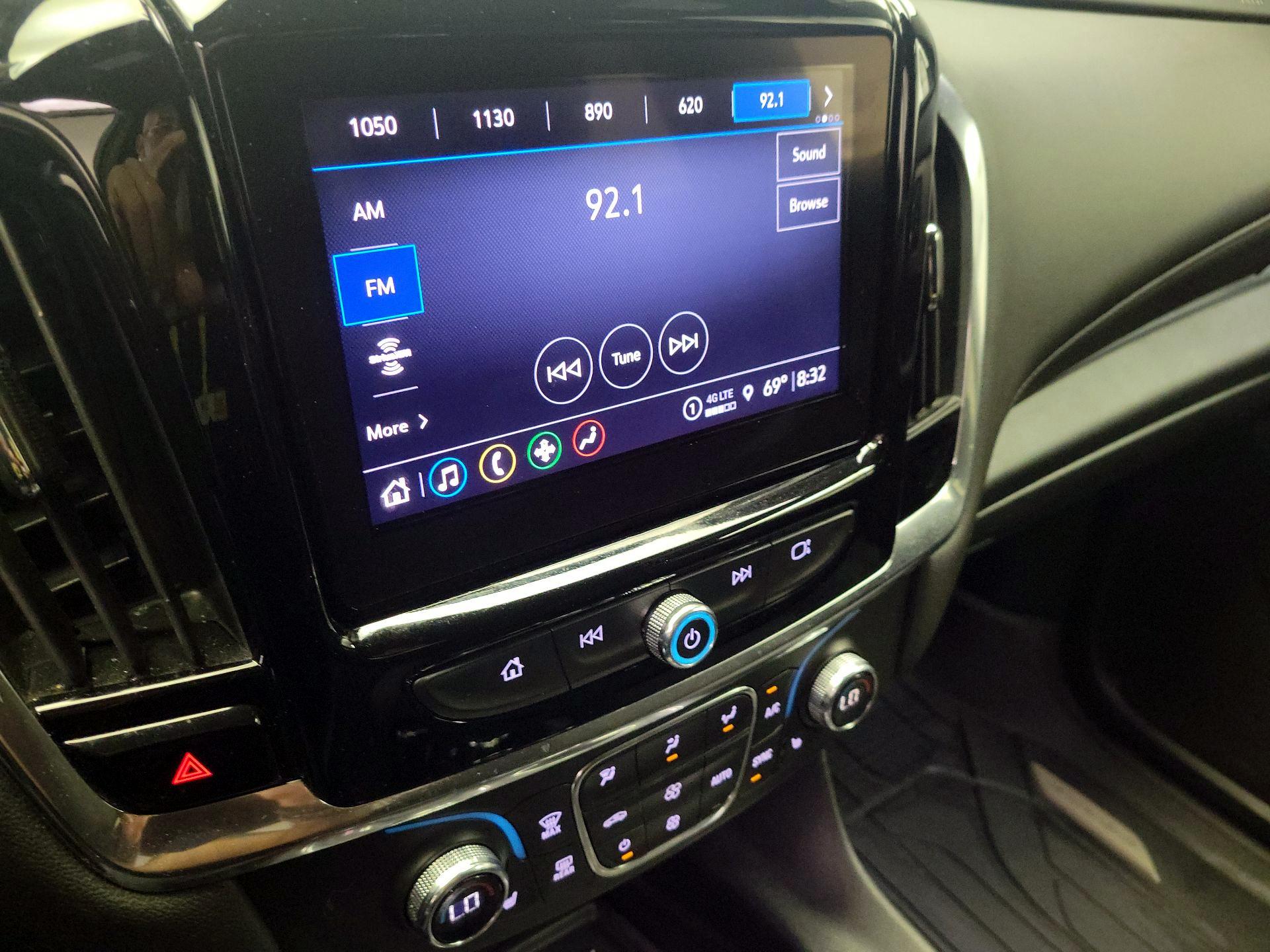 Thumbnail: 2023 Chevrolet Traverse - 15