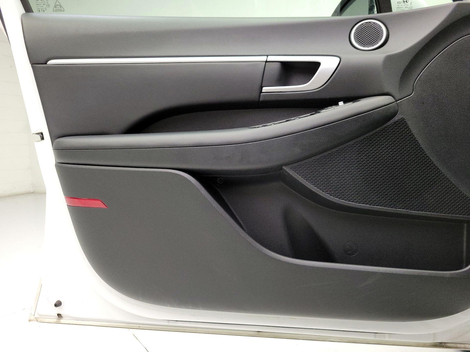 Thumbnail: 2025 Hyundai Sonata - 12