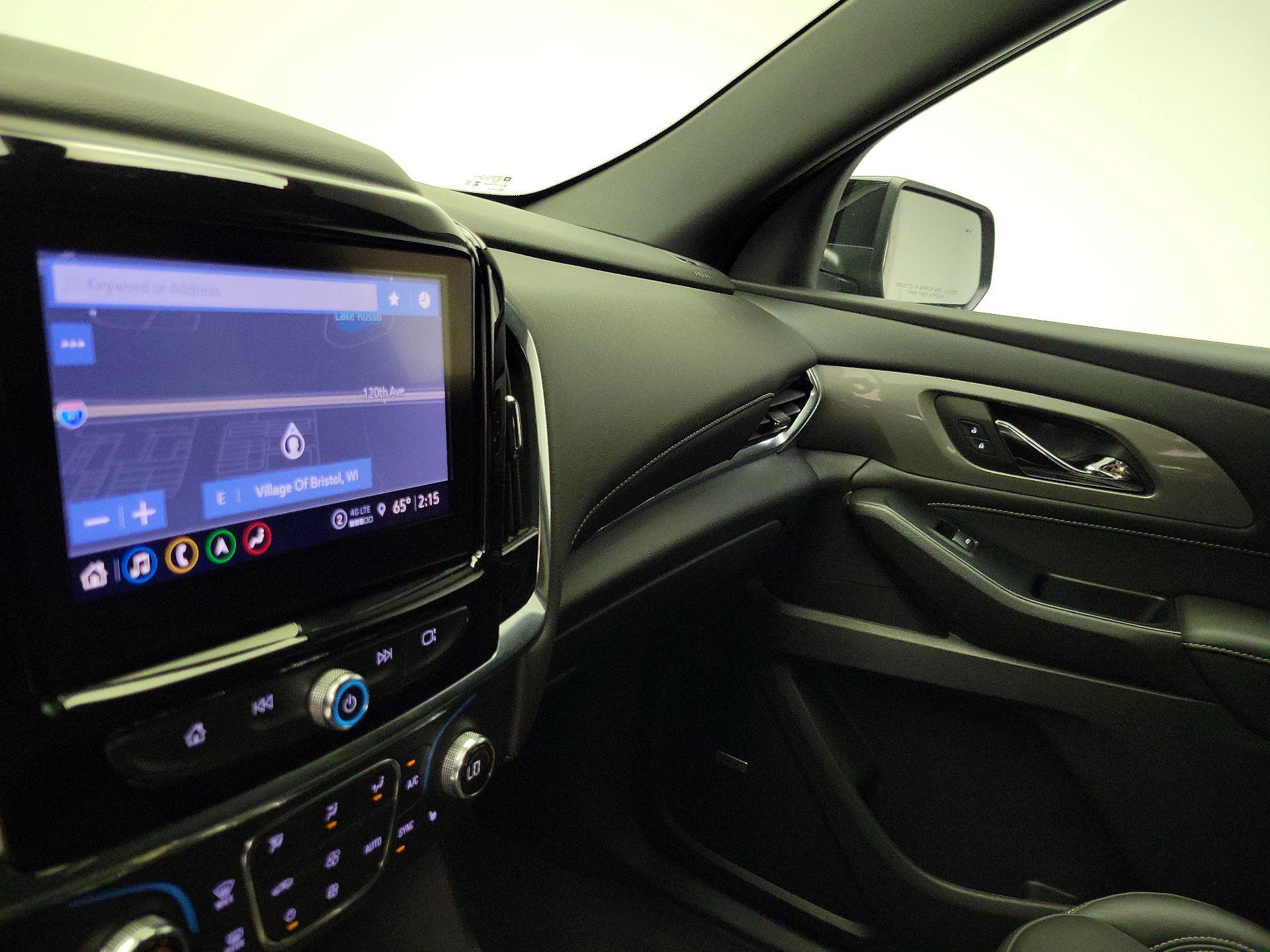 Thumbnail: 2023 Chevrolet Traverse - 14