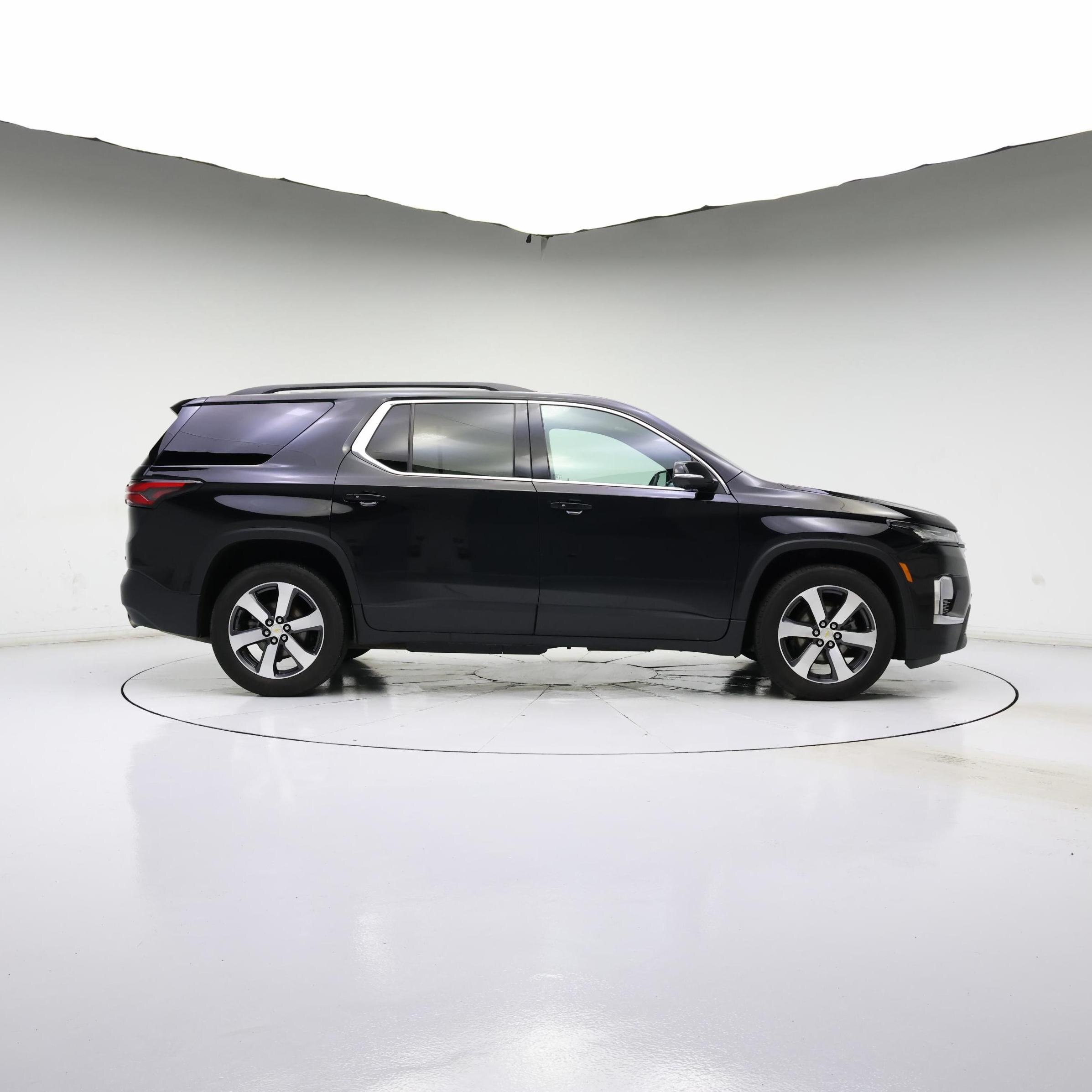 Thumbnail: 2023 Chevrolet Traverse - 7